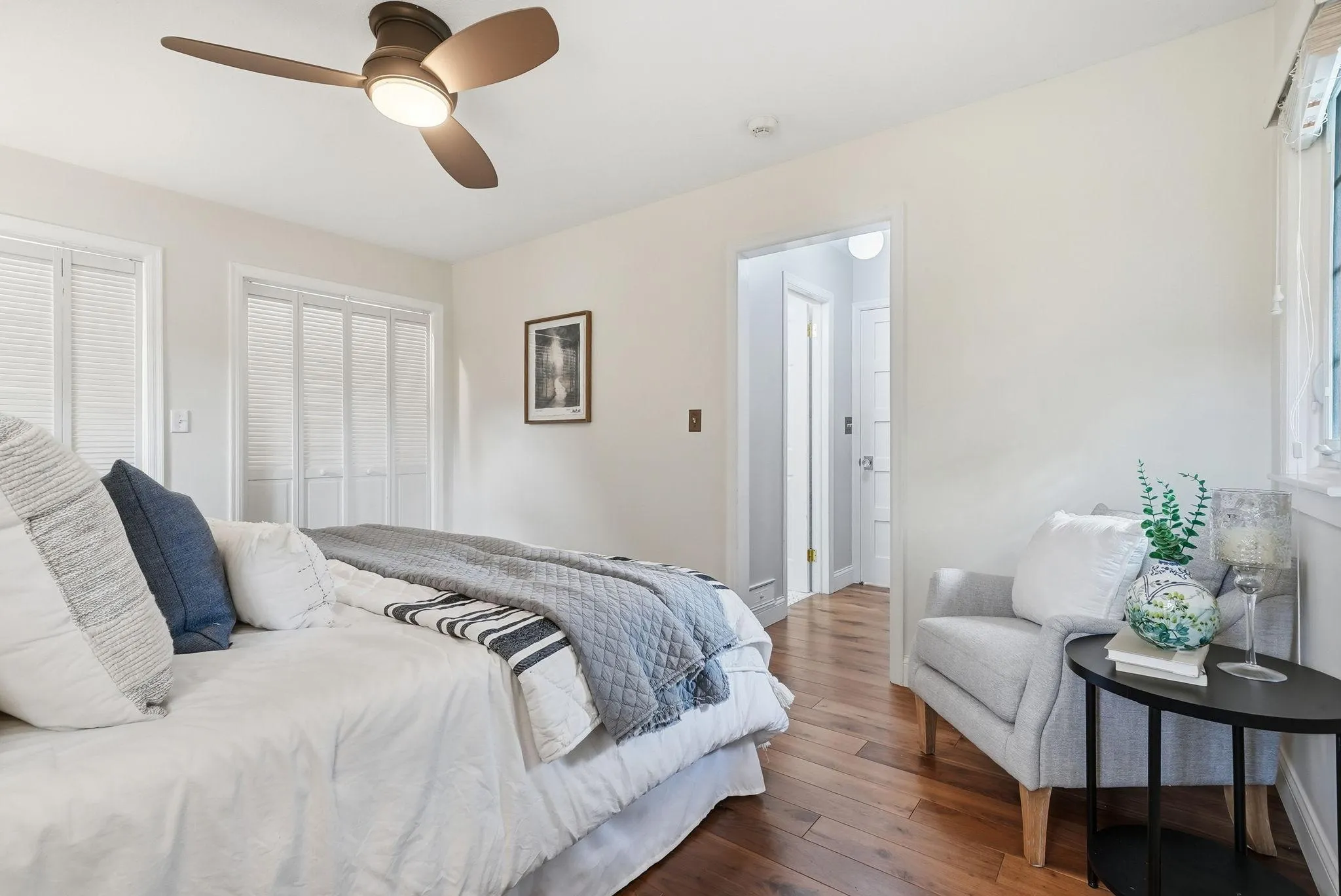 Photo 32 of 1101 W 53rd Street