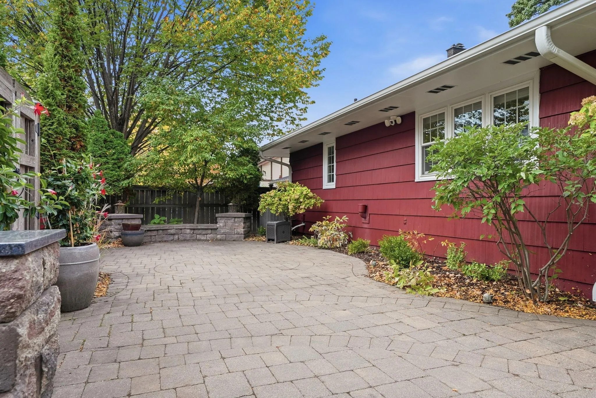 Photo 64 of 1101 W 53rd Street