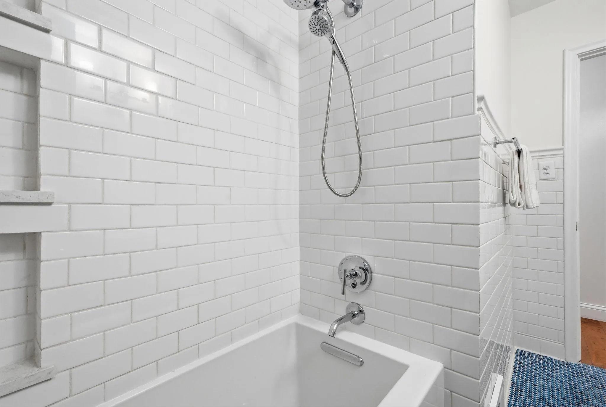 Photo 49 of 1101 W 53rd Street