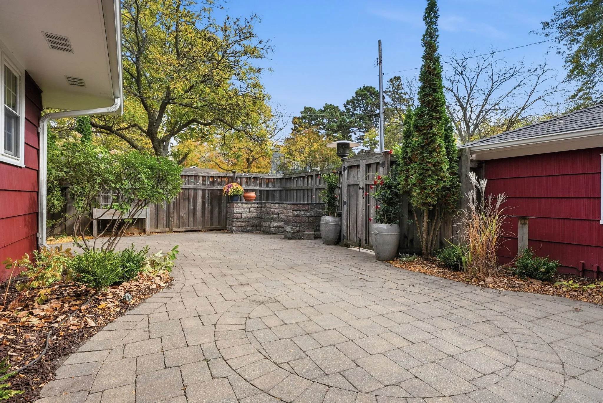 Photo 65 of 1101 W 53rd Street