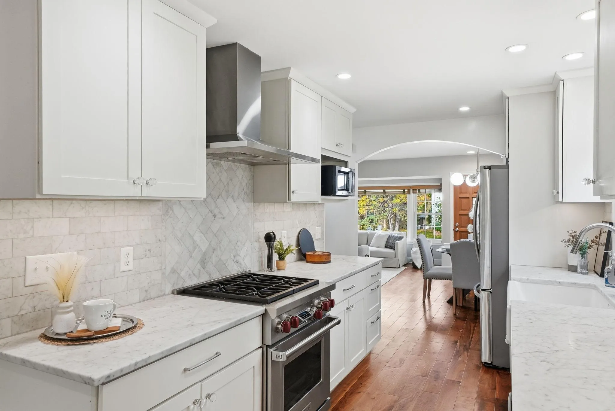 Photo 15 of 1101 W 53rd Street