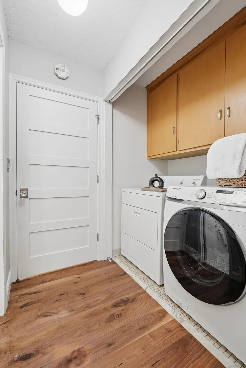 Photo 38 of 1101 W 53rd Street