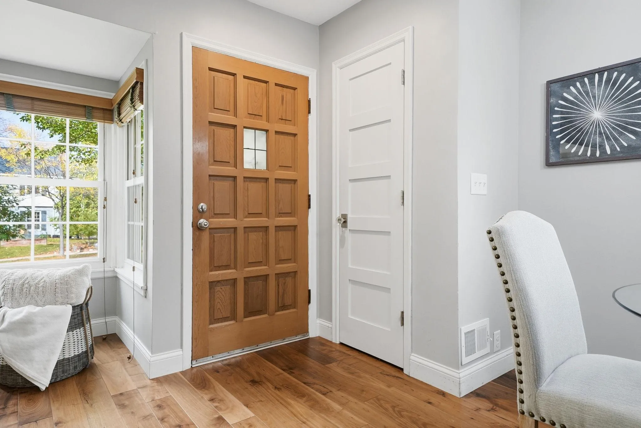 Photo 3 of 1101 W 53rd Street