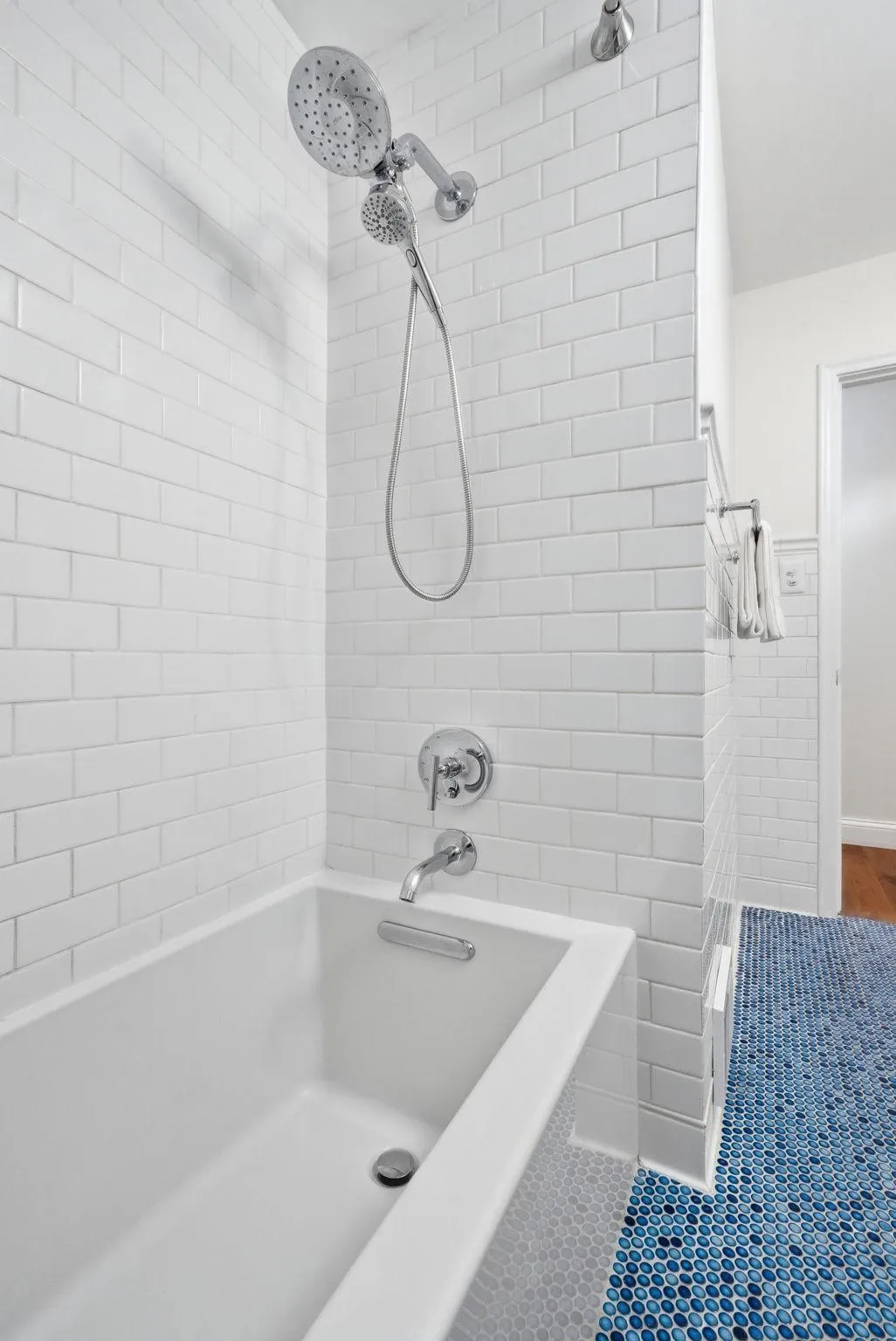 Photo 48 of 1101 W 53rd Street