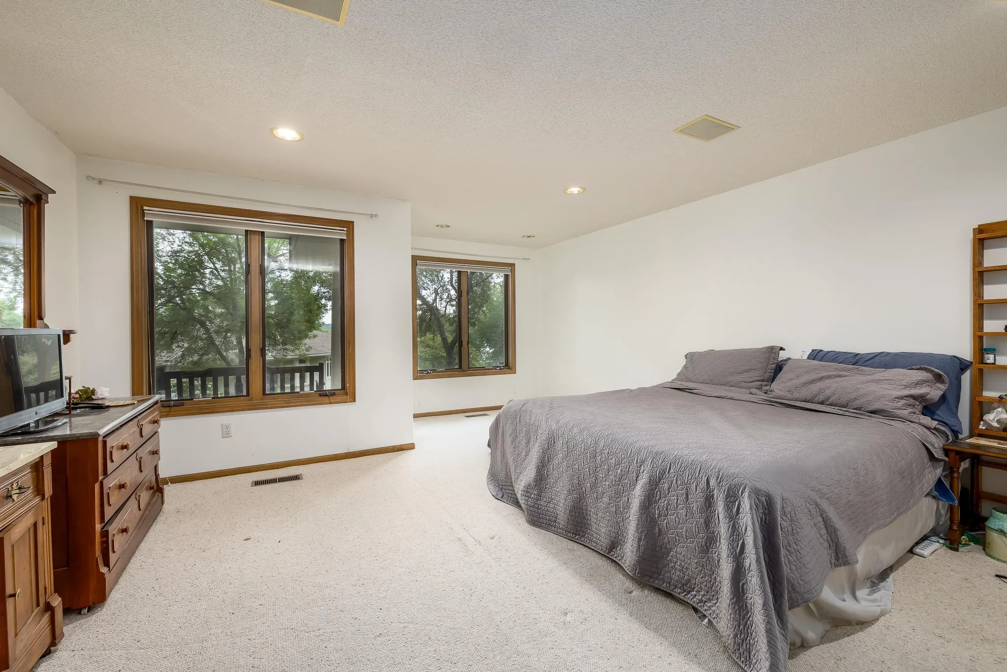 Photo 22 of 8991 Ferndale Lane