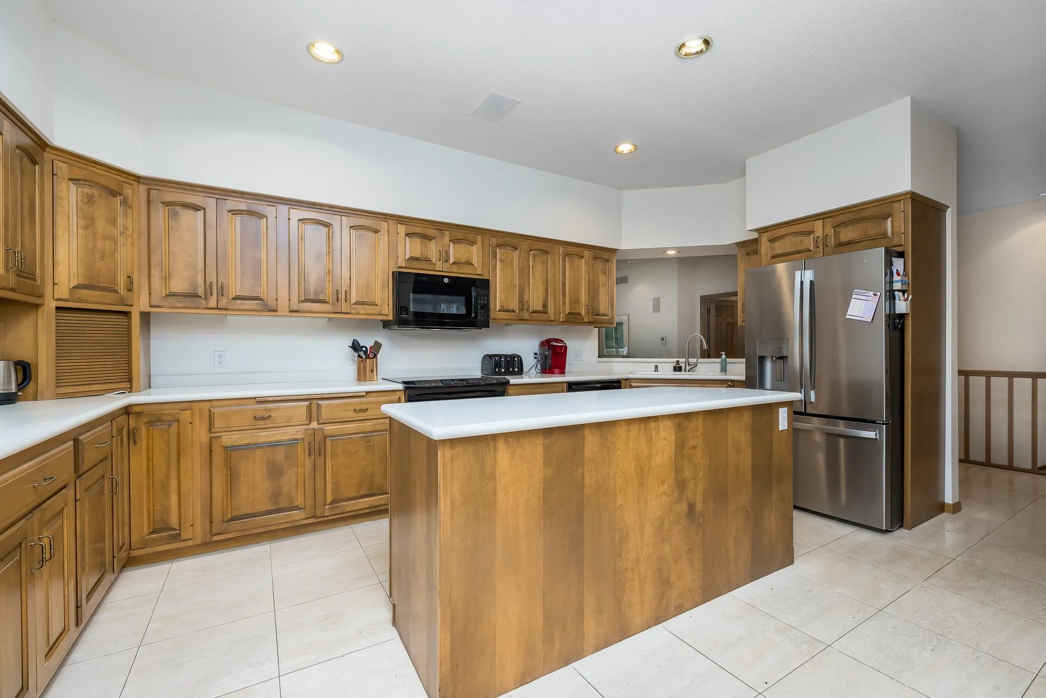 Photo 5 of 8991 Ferndale Lane