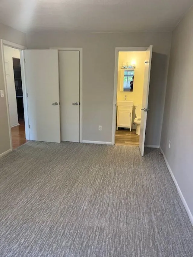 Photo 10 of 4400 Upton S Avenue Unit 101