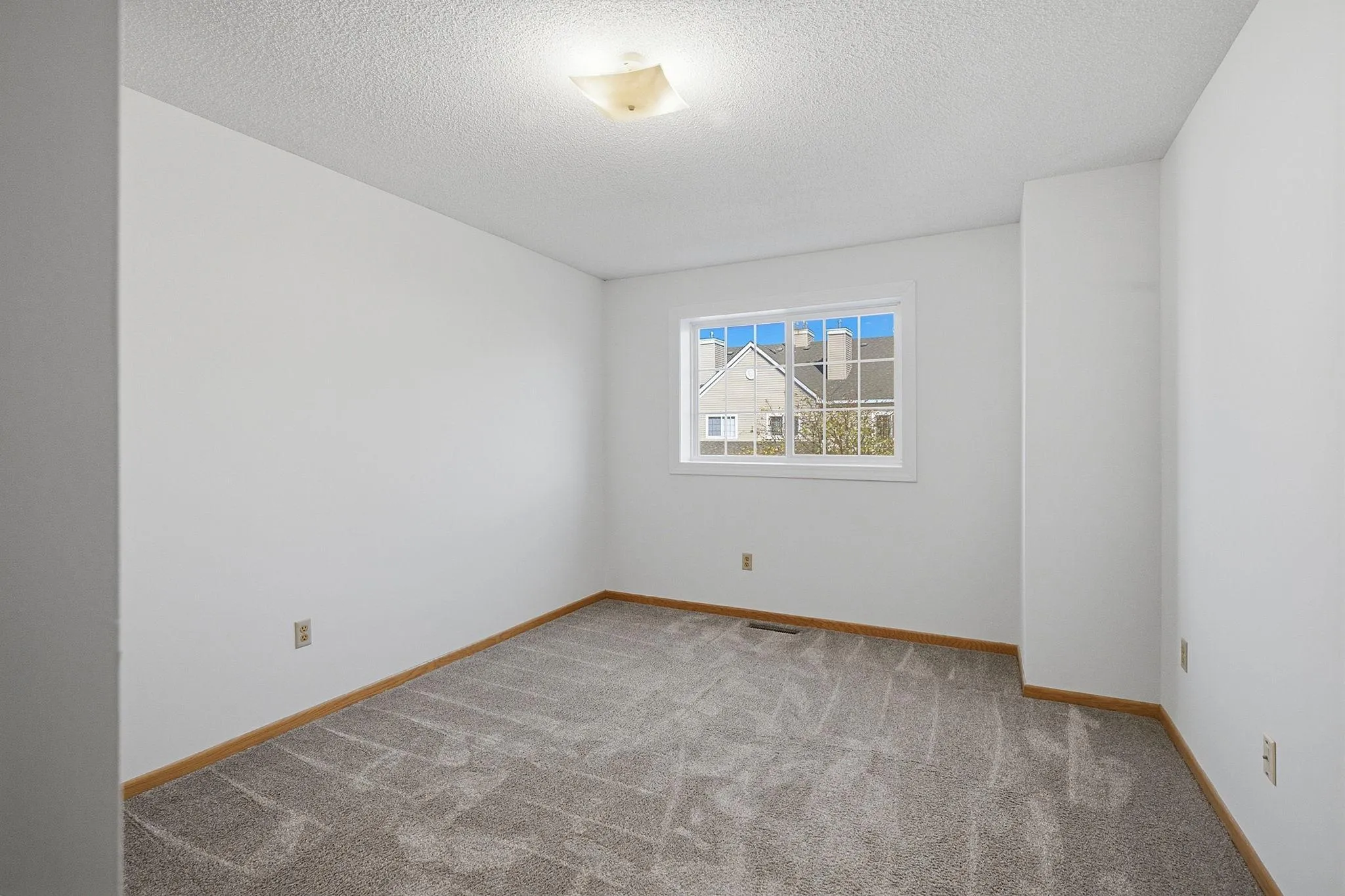 Photo 14 of 2210 Ranchview N Lane Unit 121