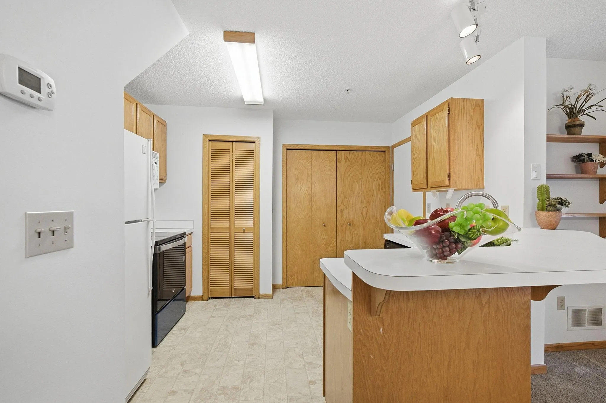 Photo 8 of 2210 Ranchview N Lane Unit 121