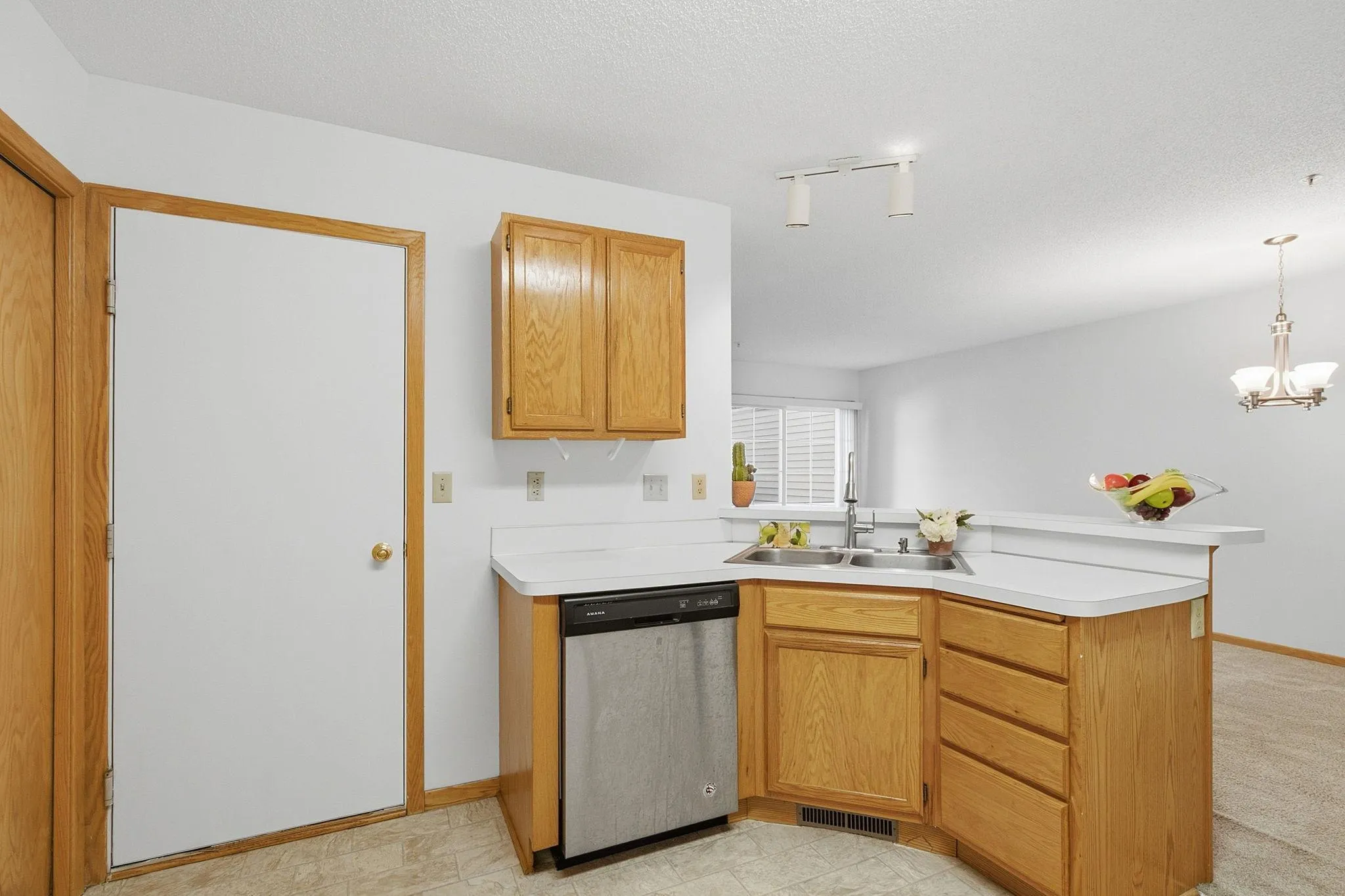 Photo 7 of 2210 Ranchview N Lane Unit 121