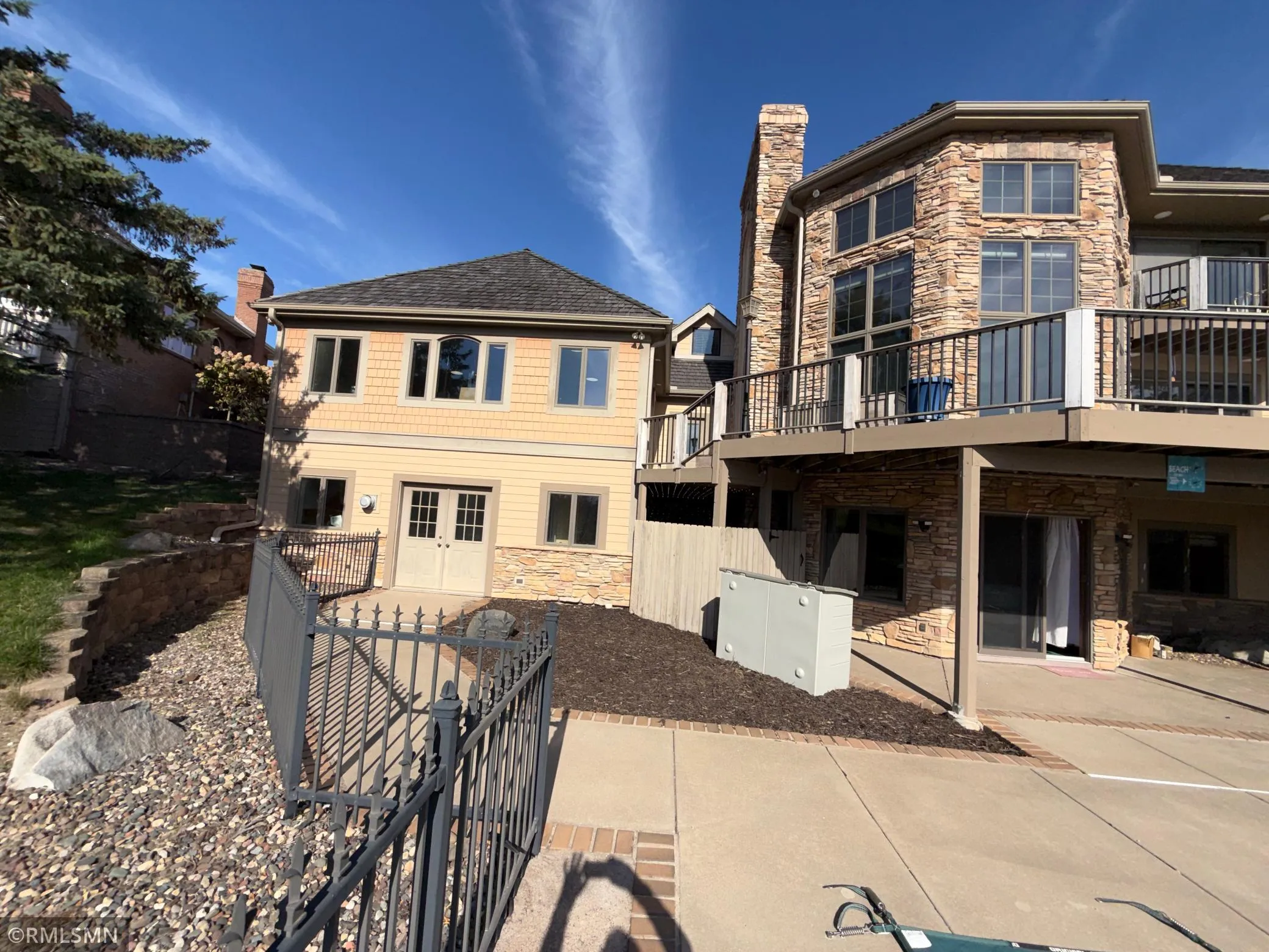 Photo 100 of 9405 Wedgewood Drive