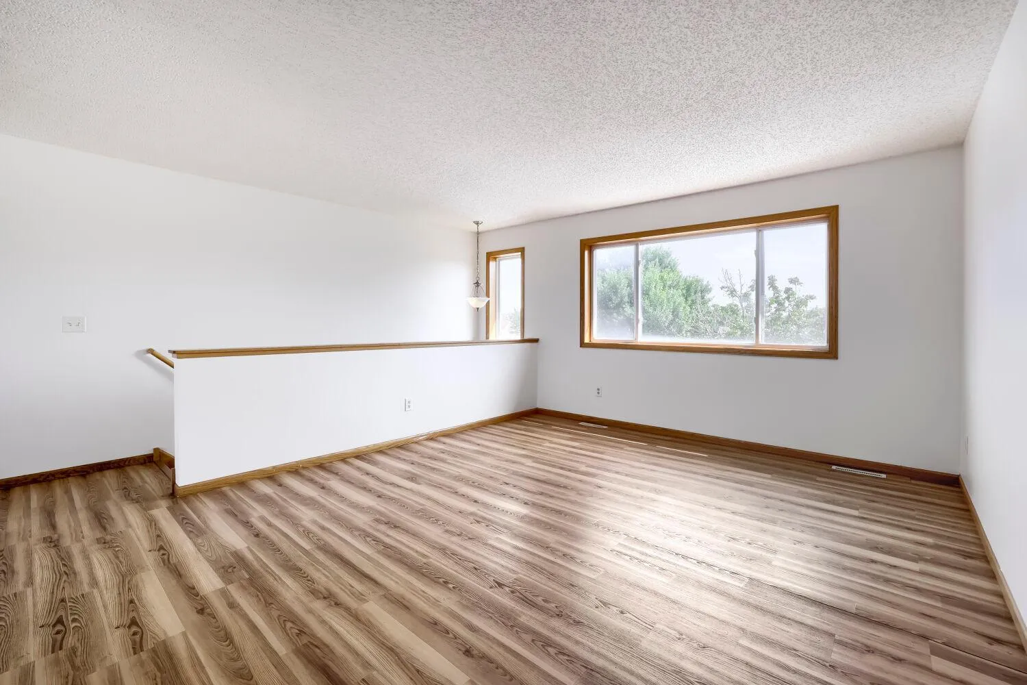 Photo 6 of 4024 Blakewood Drive