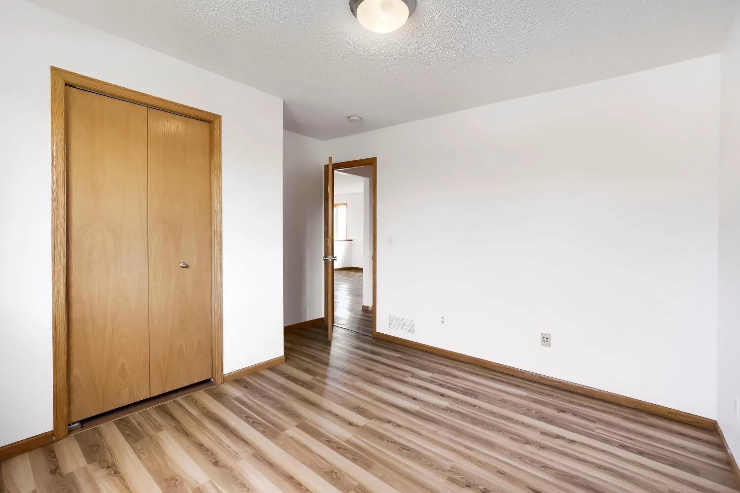 Photo 20 of 4024 Blakewood Drive