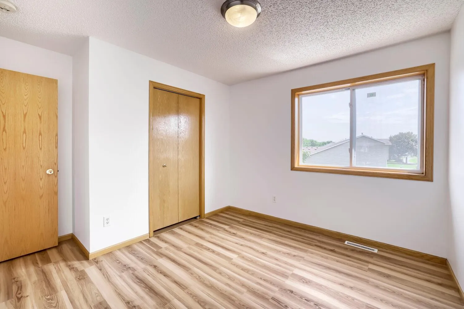 Photo 22 of 4024 Blakewood Drive