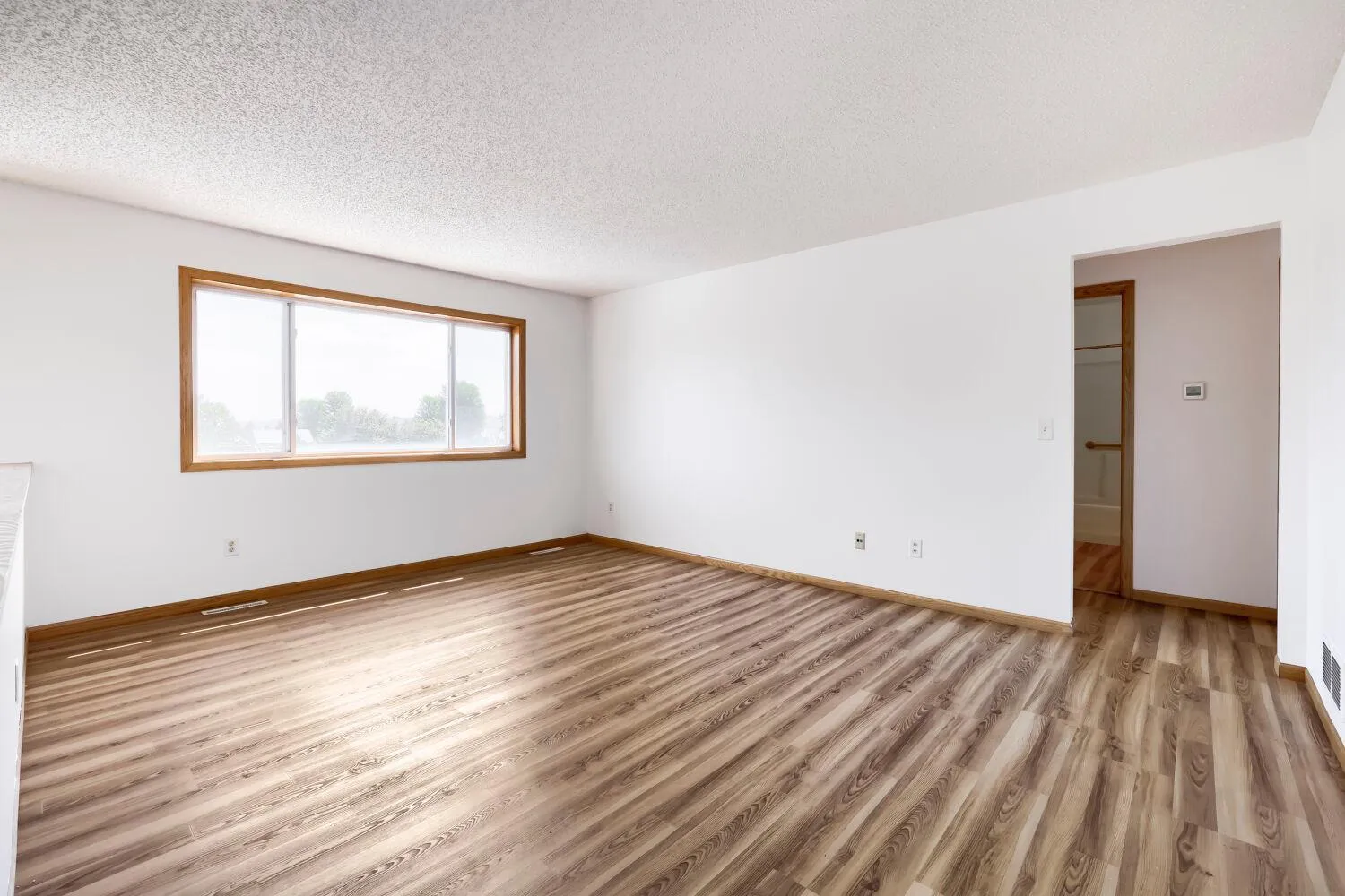 Photo 5 of 4024 Blakewood Drive