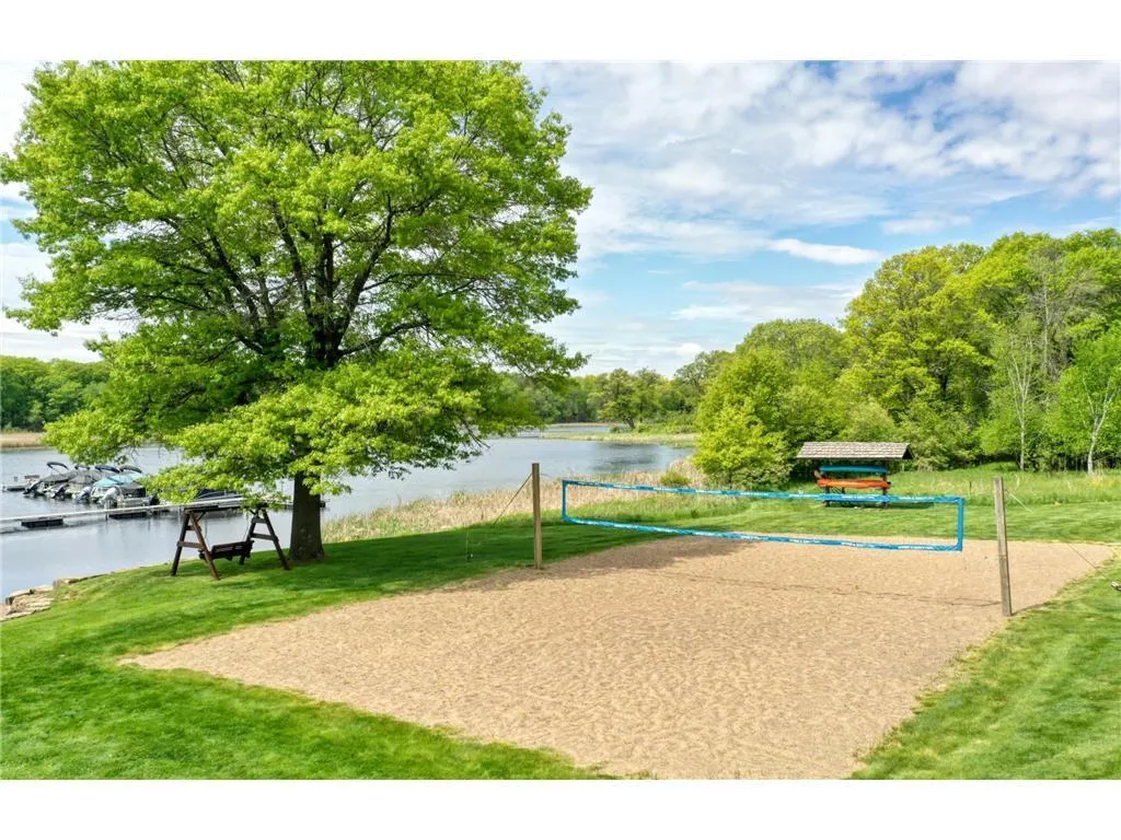 Photo 98 of 19225 Meadowridge N Lane