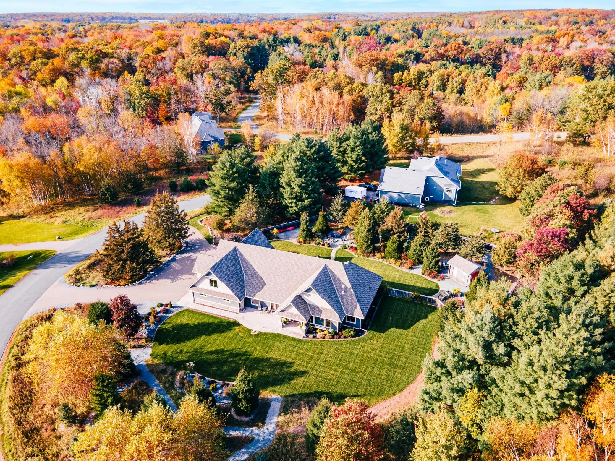 Photo 6 of 19225 Meadowridge N Lane