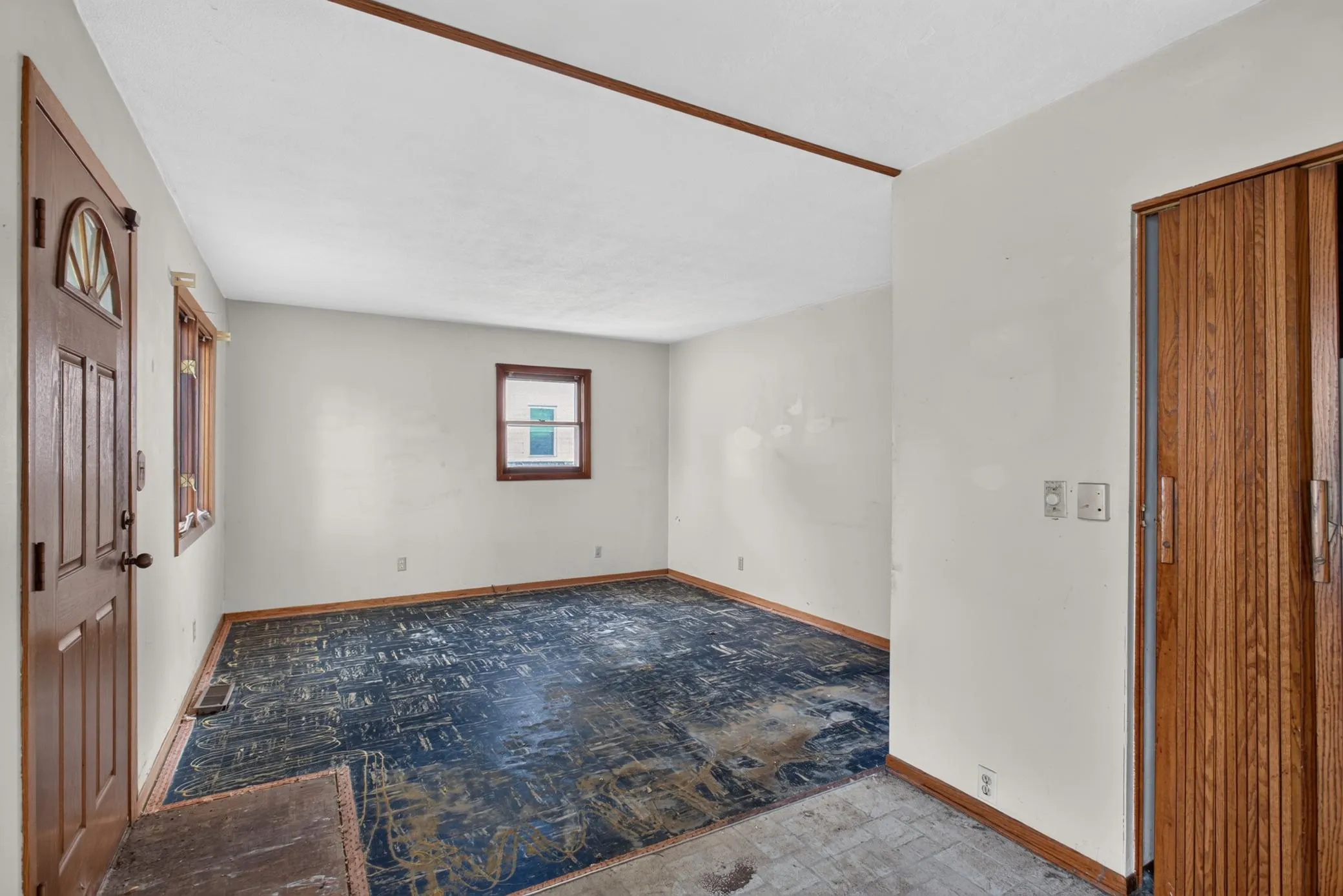 Photo 7 of 7017 52nd N Avenue
