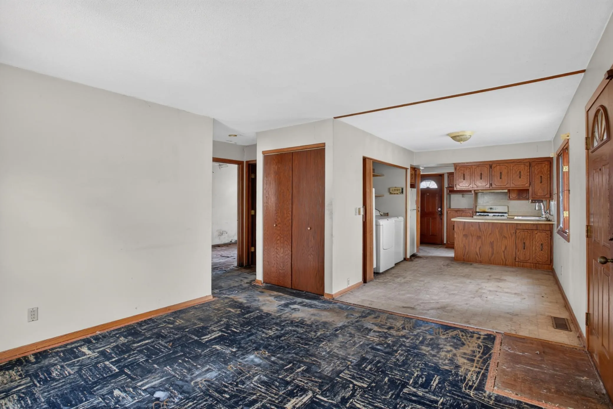 Photo 6 of 7017 52nd N Avenue