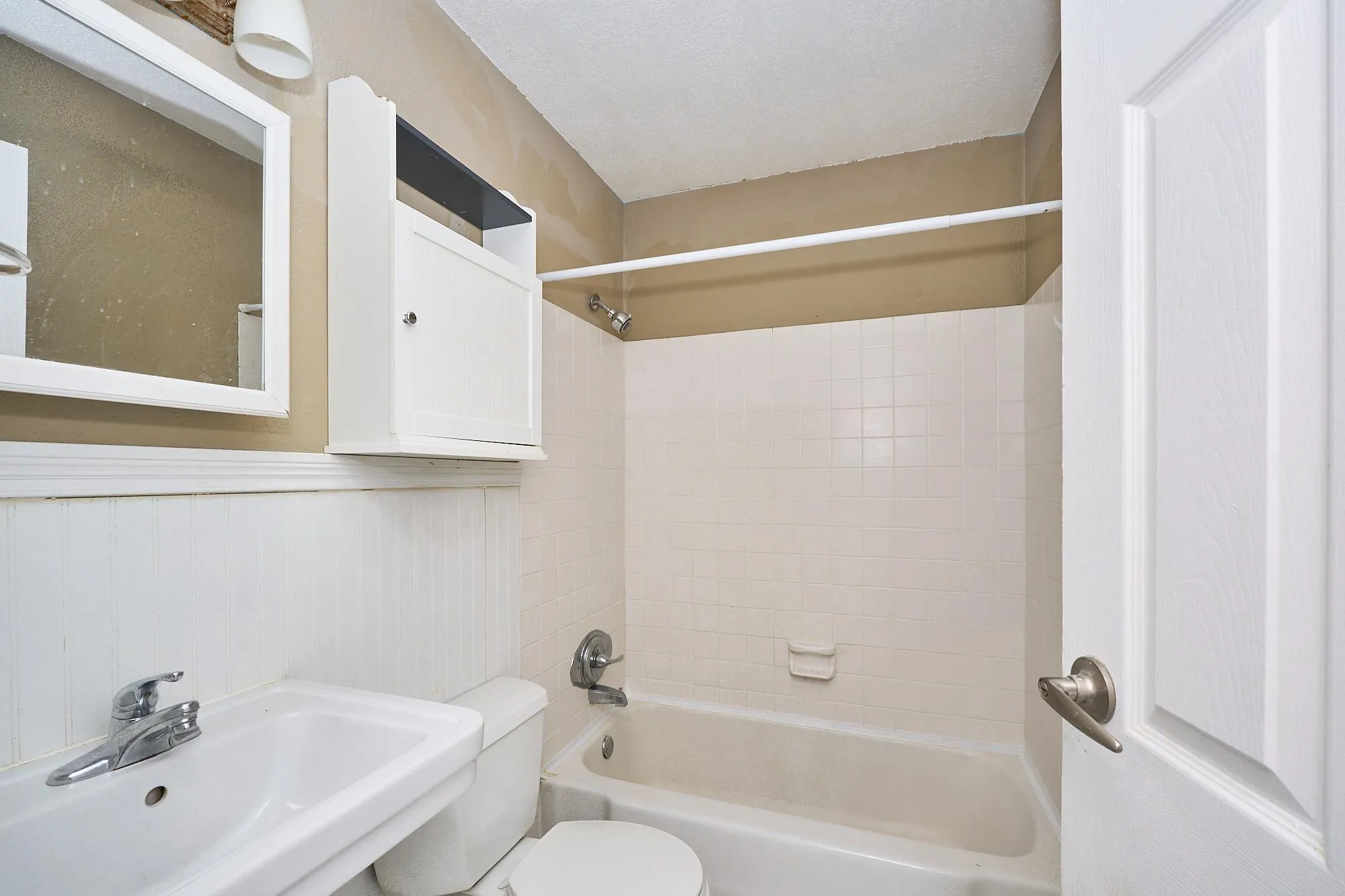 Photo 16 of 3018 Aldrich S Avenue Unit 25