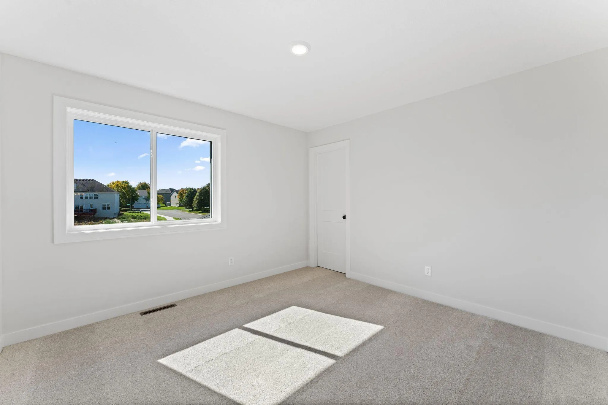 Photo 12 of 2031 Avon Lane