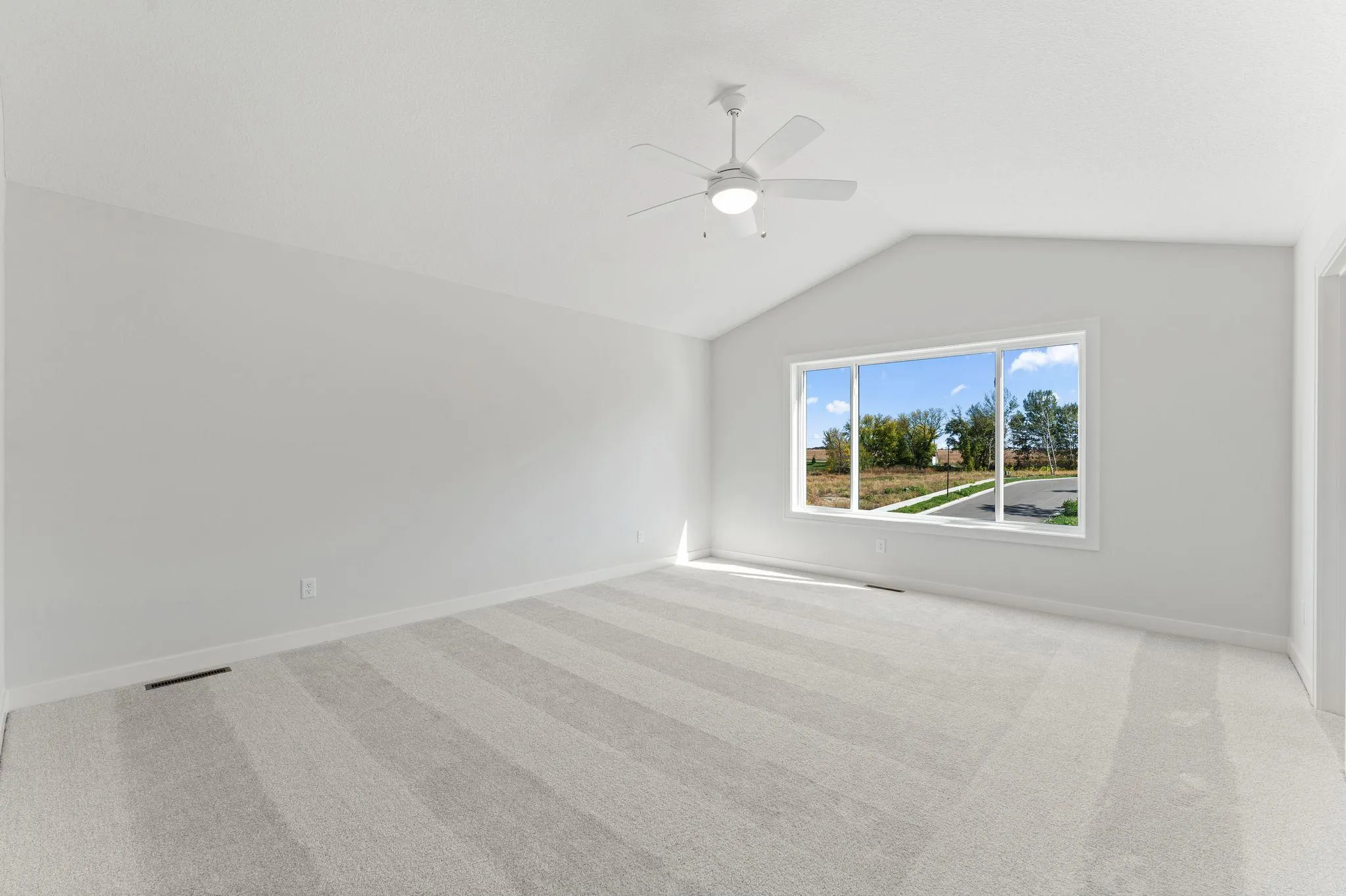 Photo 9 of 2031 Avon Lane