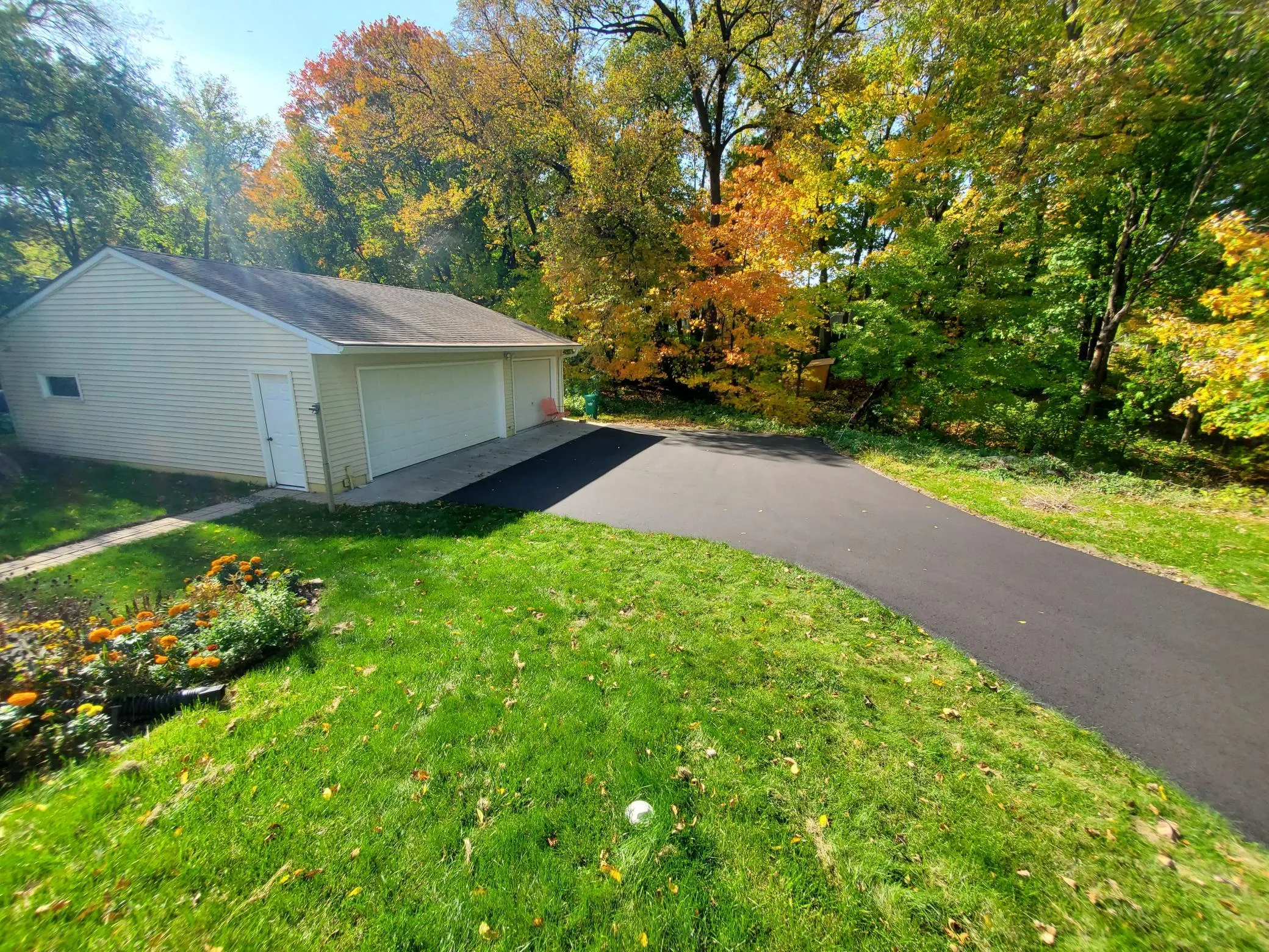 Photo 14 of 5530 Wedgewood Drive