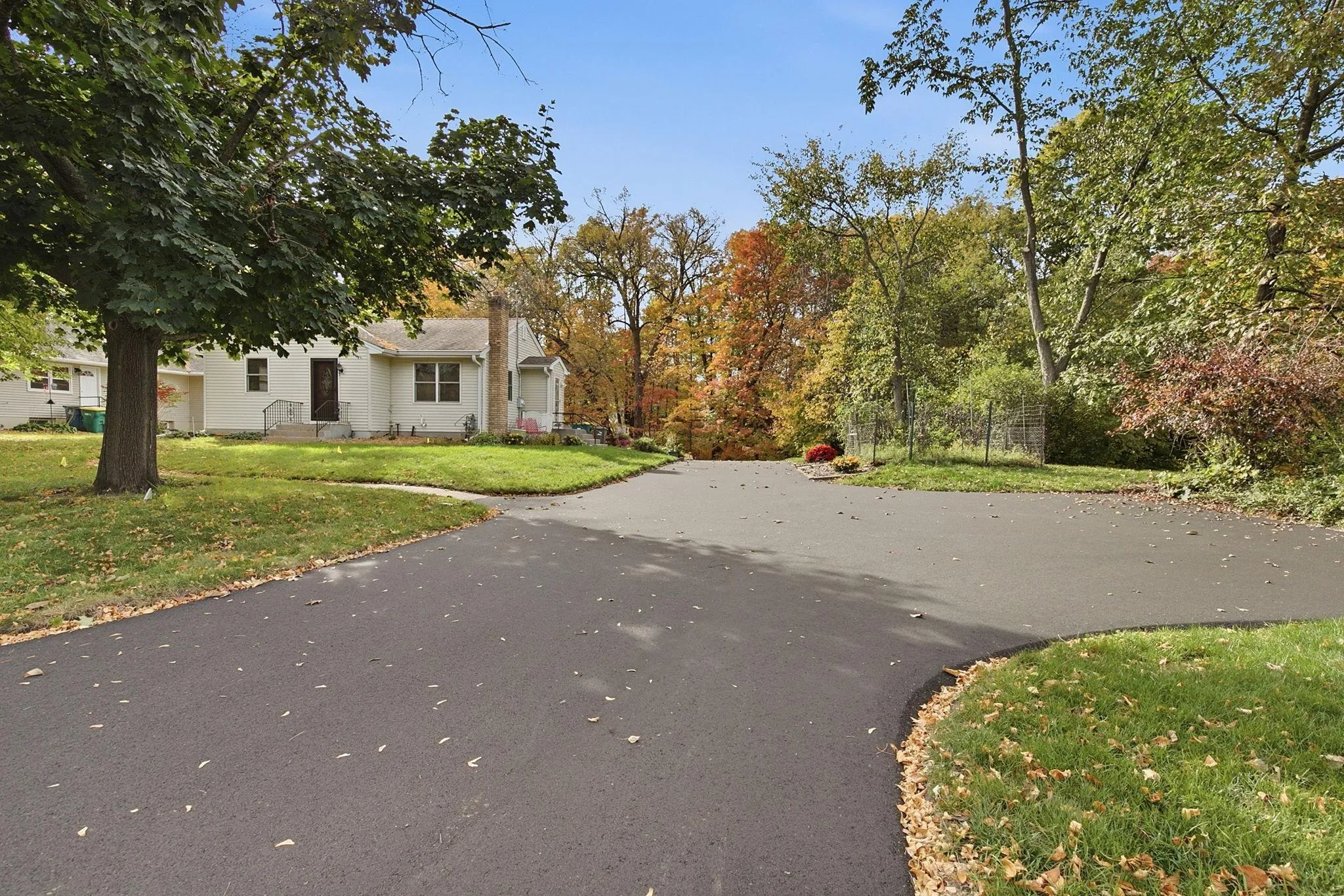 Photo 11 of 5530 Wedgewood Drive