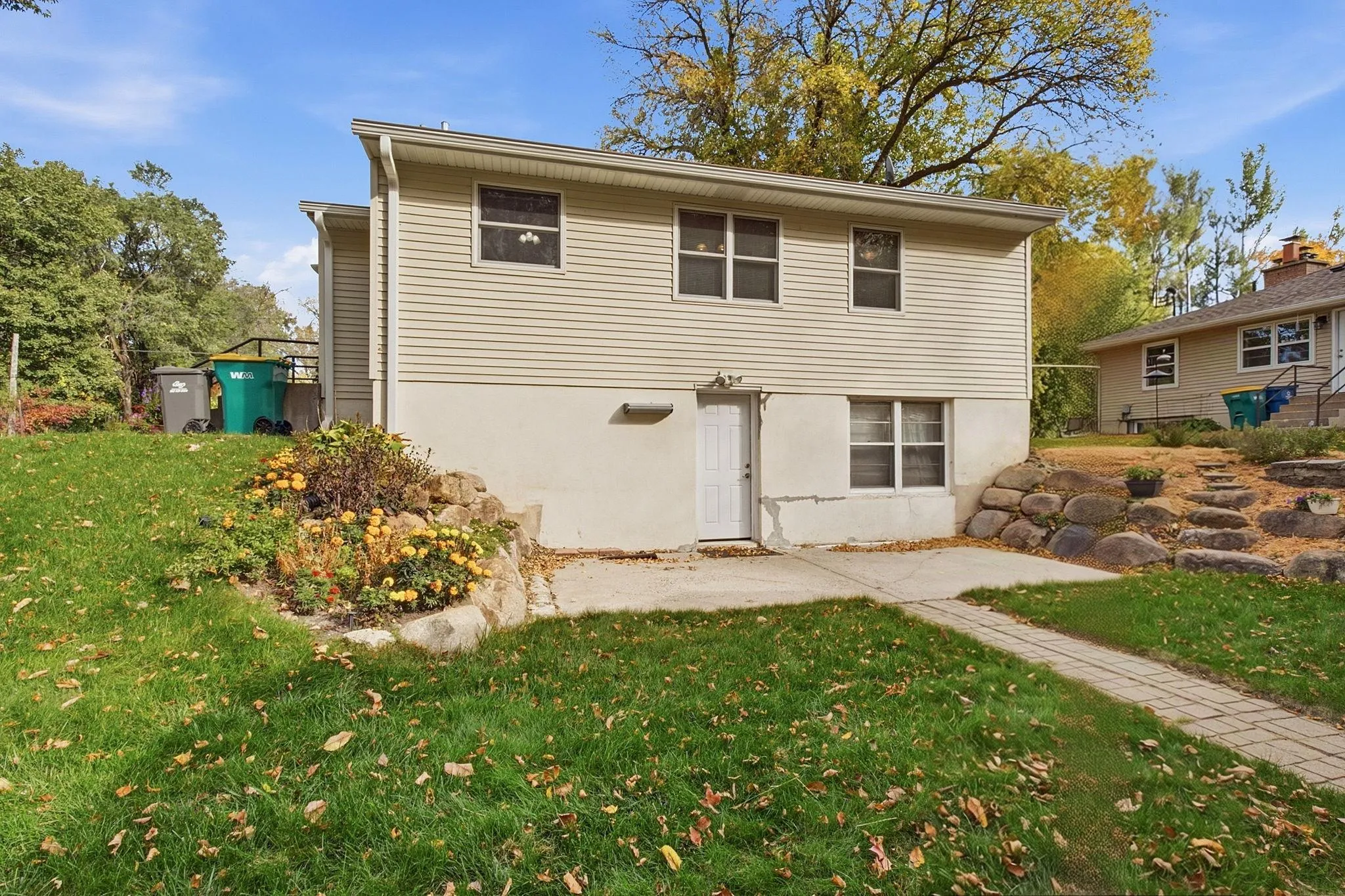 Photo 12 of 5530 Wedgewood Drive