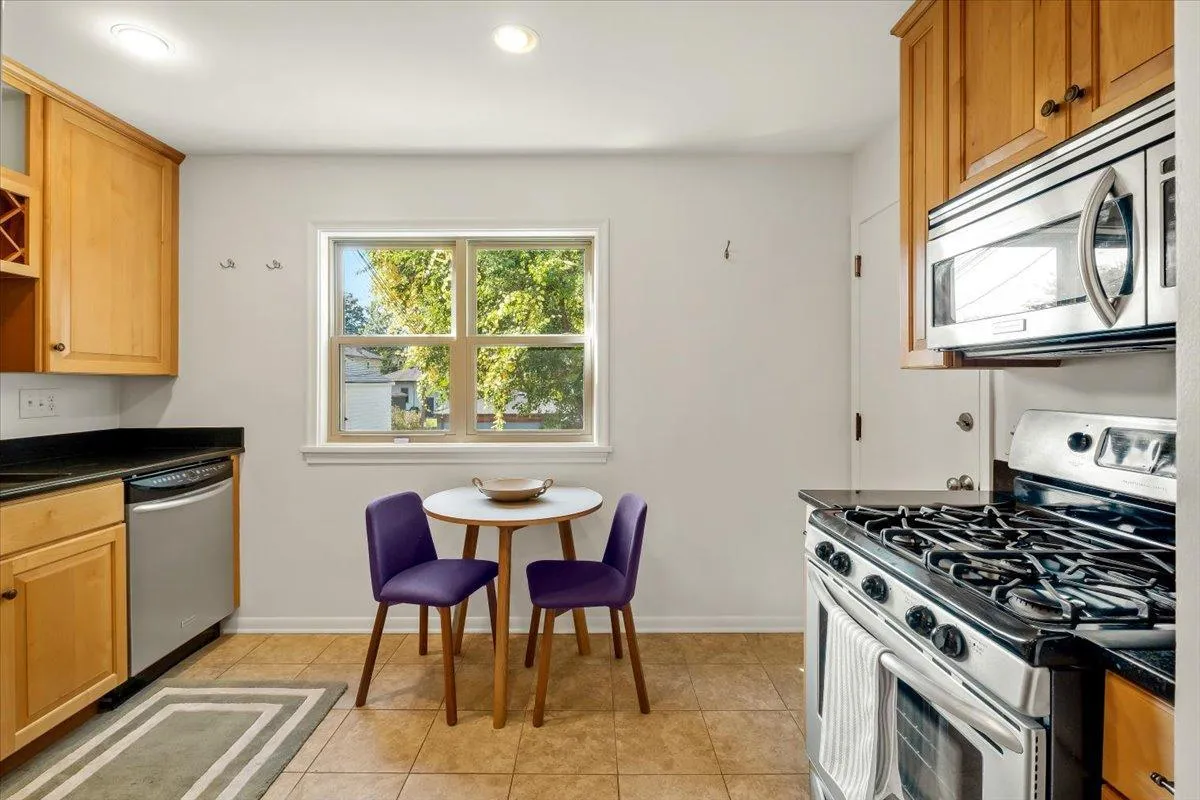 Photo 10 of 3624 Colfax S Avenue Unit 101
