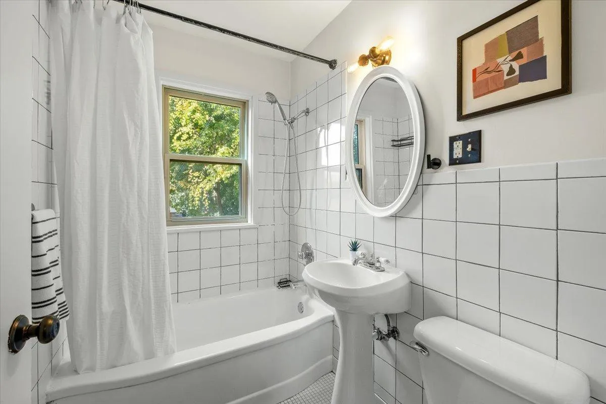 Photo 13 of 3624 Colfax S Avenue Unit 101