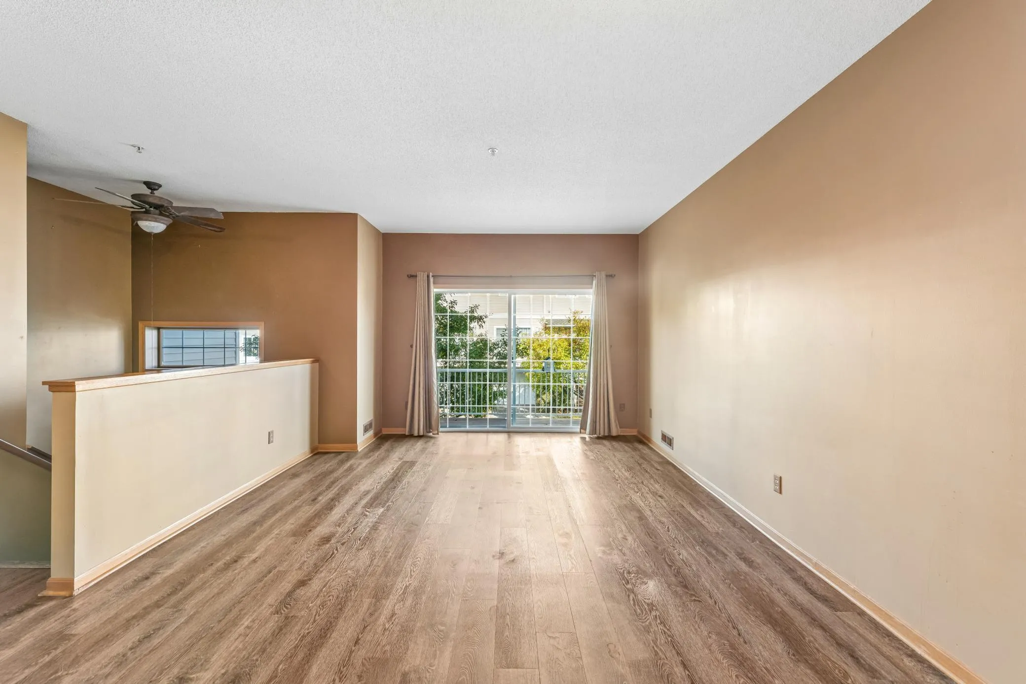 Photo 7 of 396 Willoughby W Way