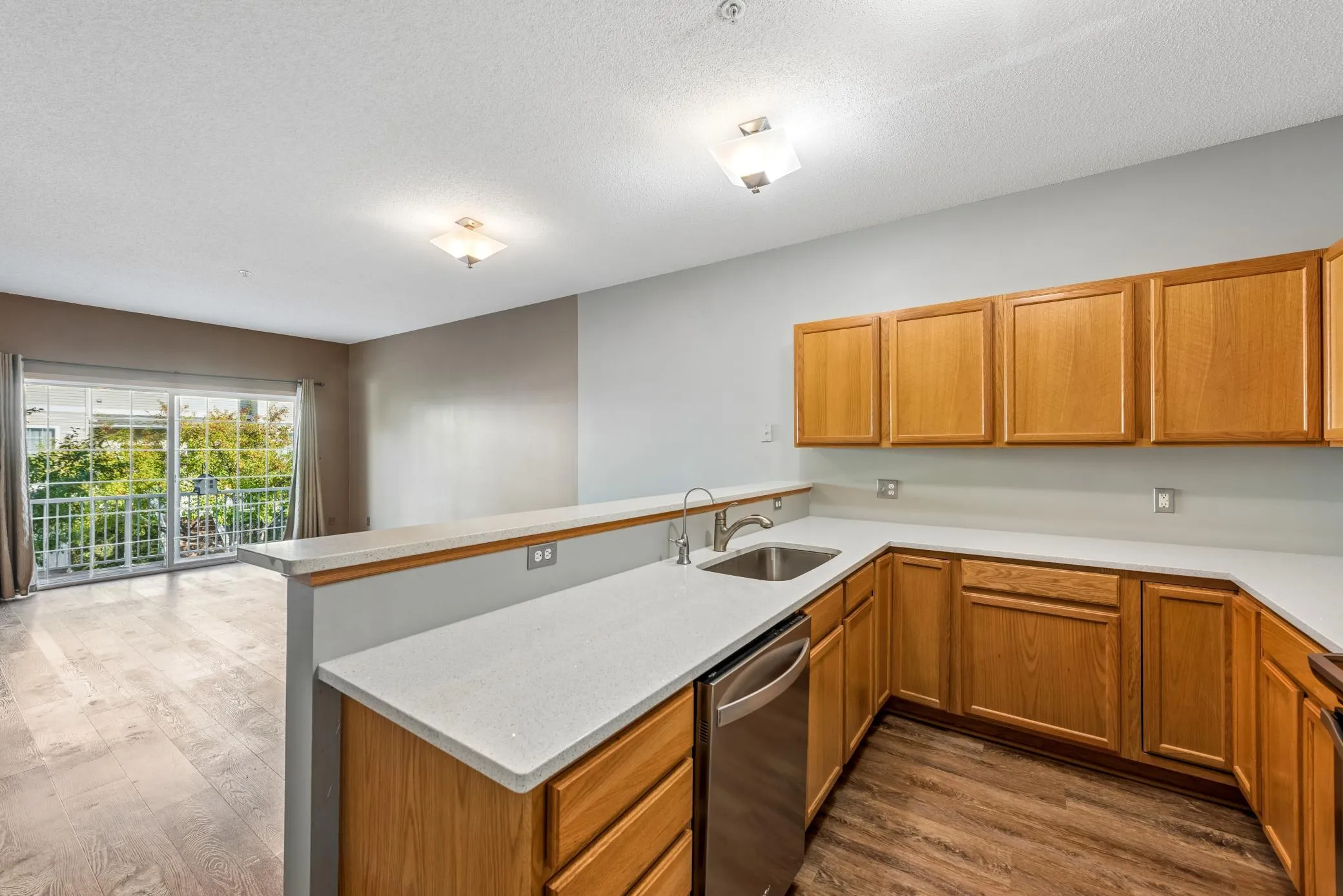 Photo 12 of 396 Willoughby W Way