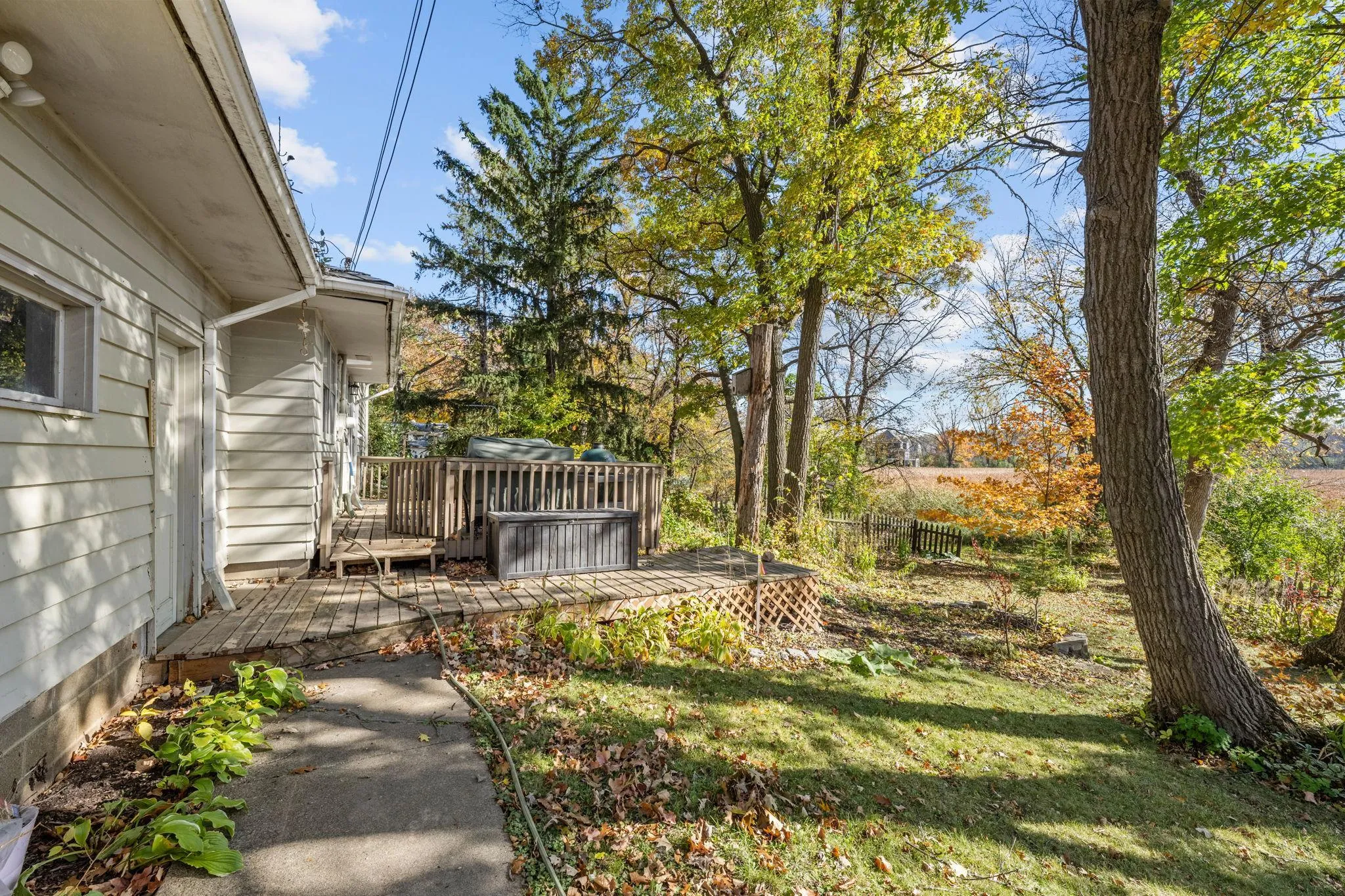 Photo 23 of 625 Hackamore Road