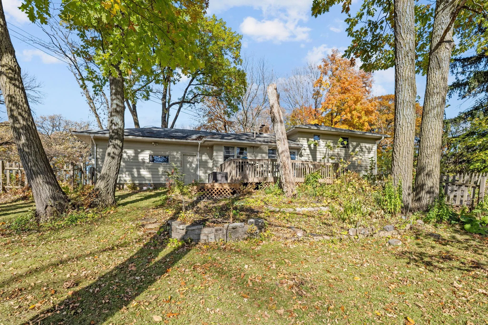 Photo 22 of 625 Hackamore Road