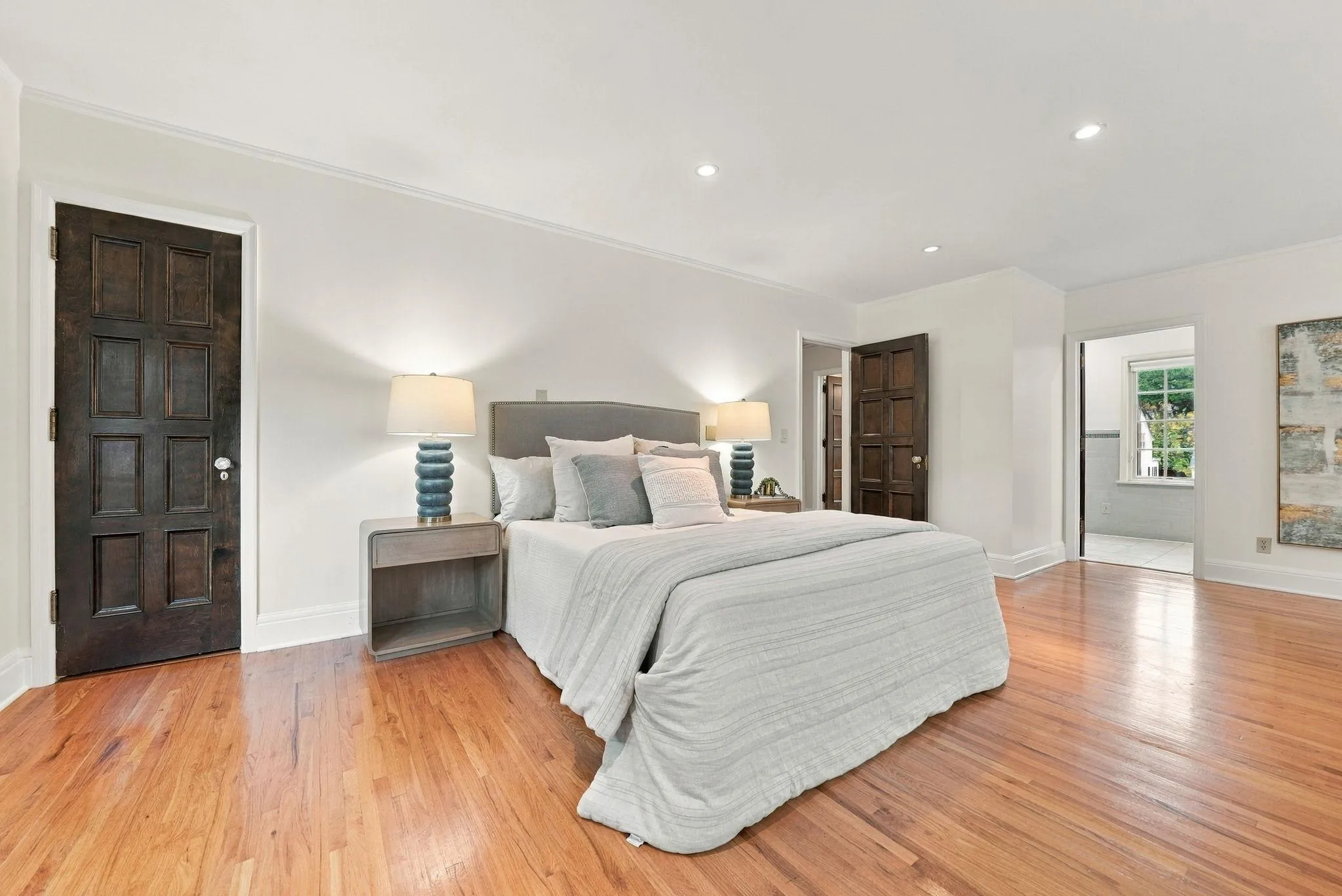 Photo 61 of 2708 Ewing S Avenue