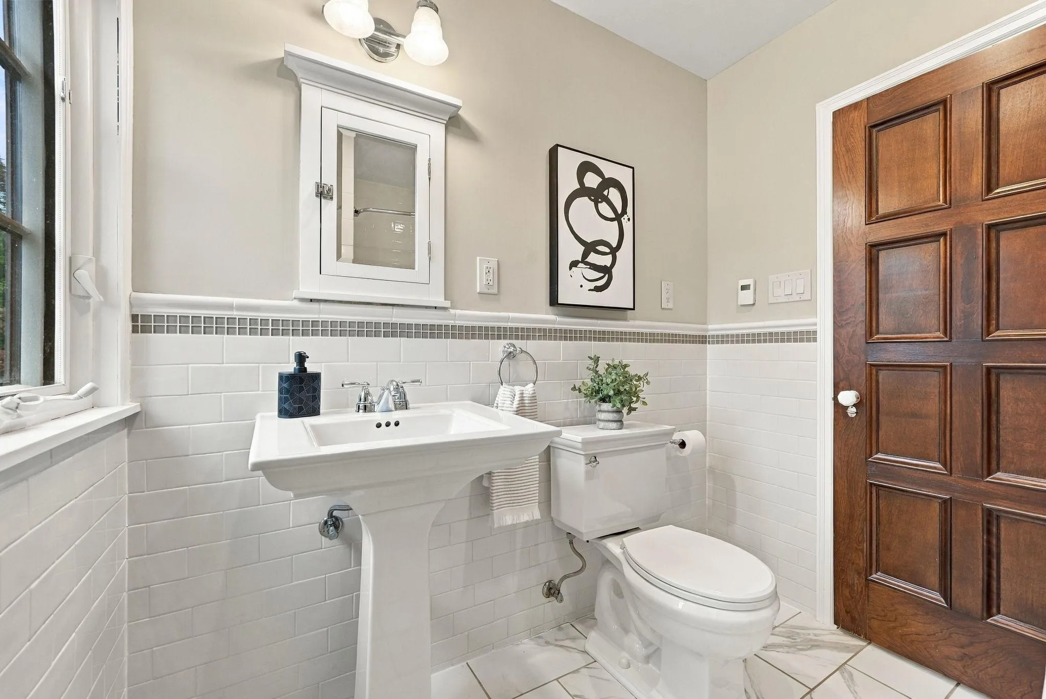 Photo 71 of 2708 Ewing S Avenue