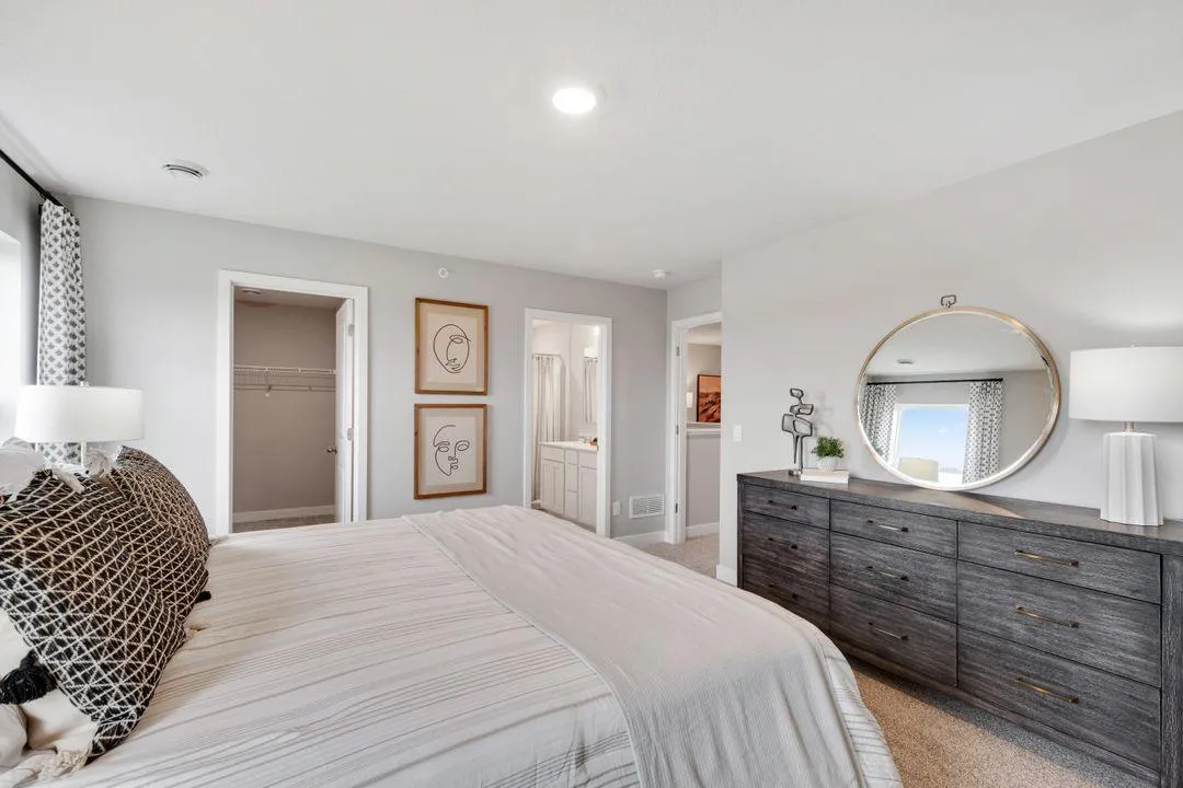 Photo 8 of 704 Waterleaf Way
