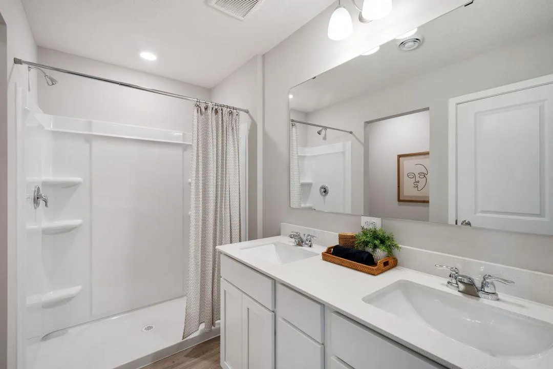 Photo 10 of 704 Waterleaf Way