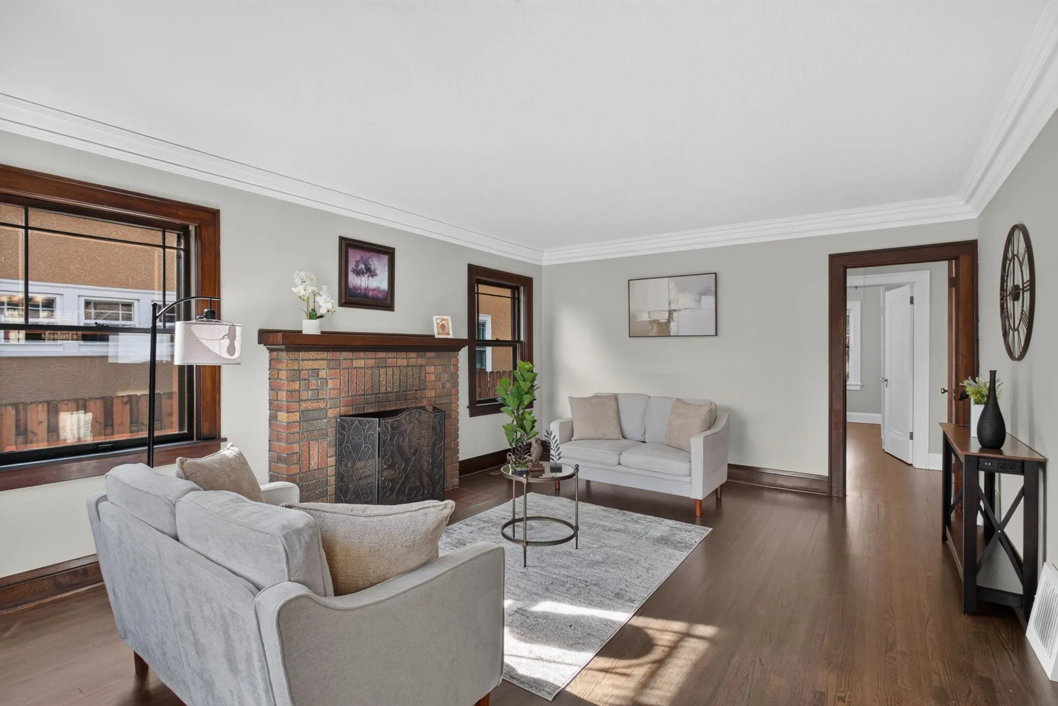 Photo 3 of 4544 Portland Avenue