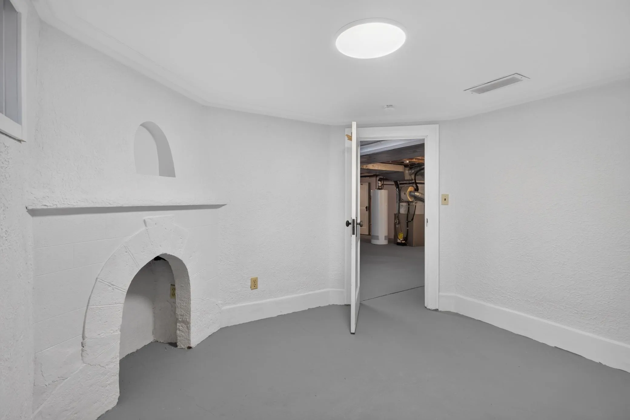 Photo 14 of 4544 Portland Avenue