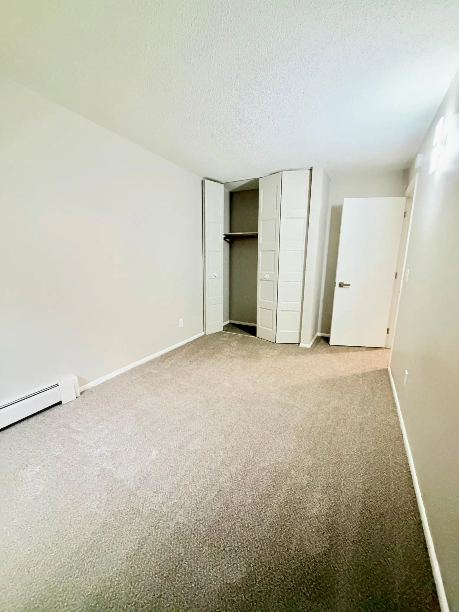 Photo 7 of 1601 N Innsbruck Drive Unit 109
