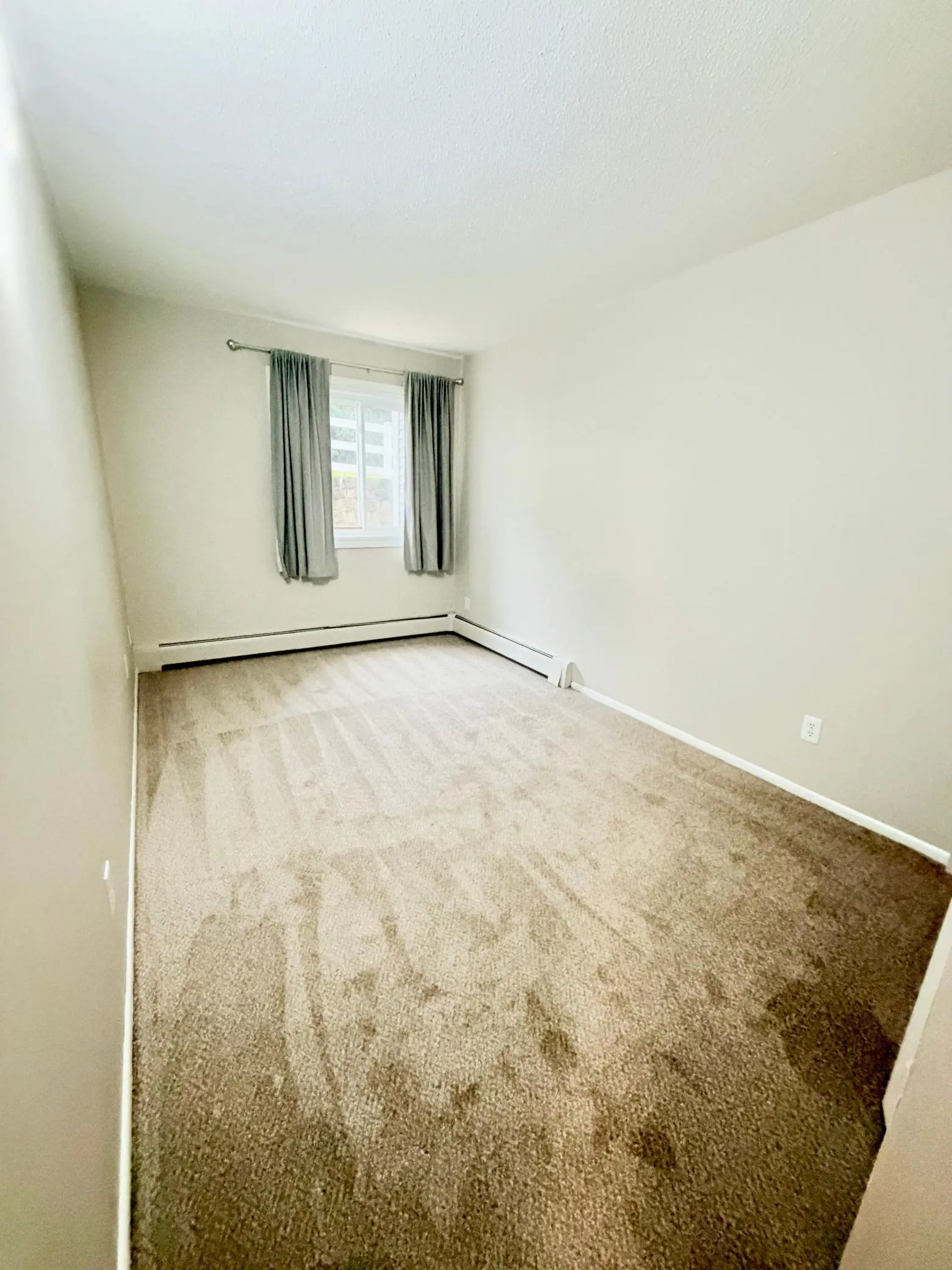 Photo 6 of 1601 N Innsbruck Drive Unit 109