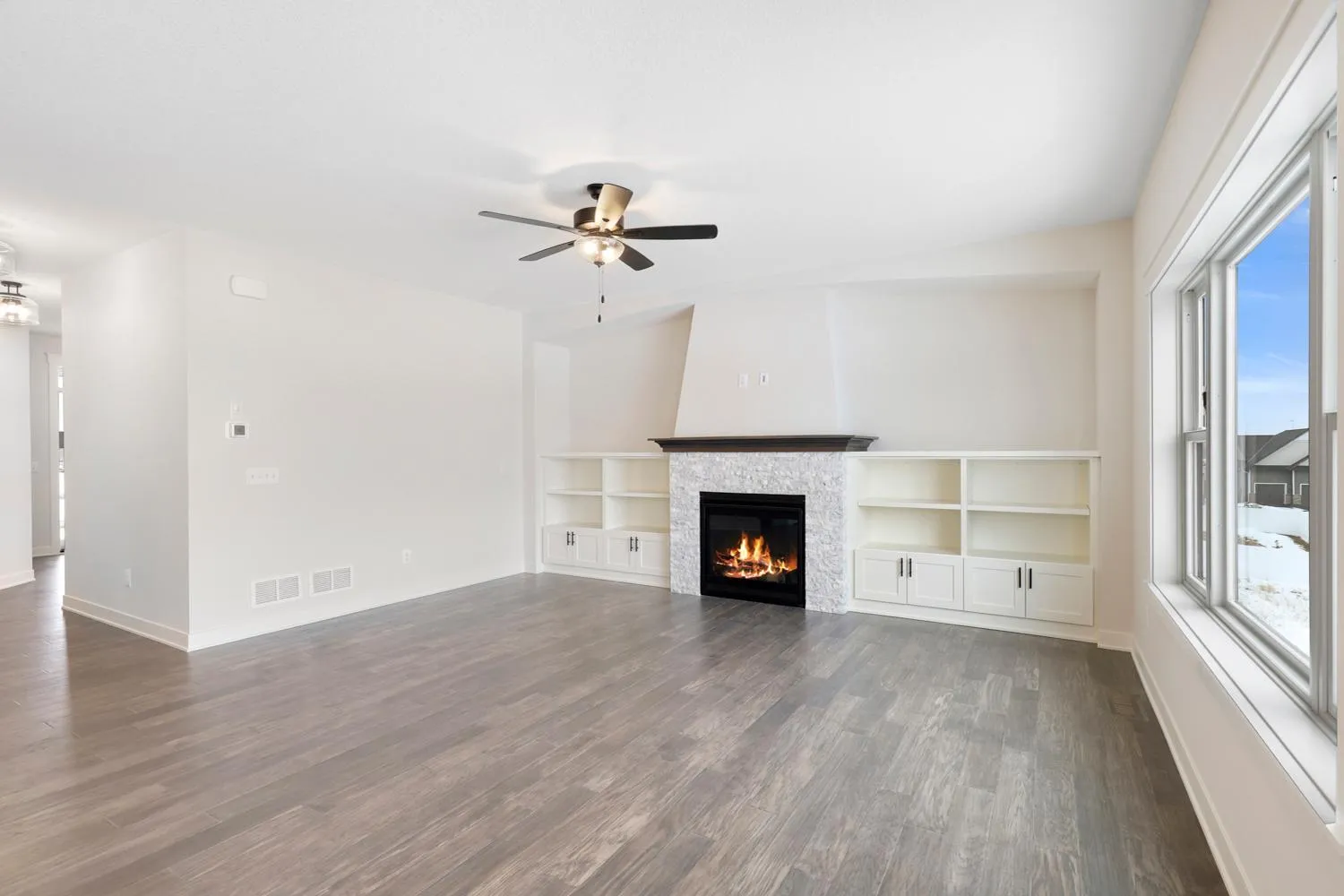 Photo 6 of 13702 Arrowhead Way