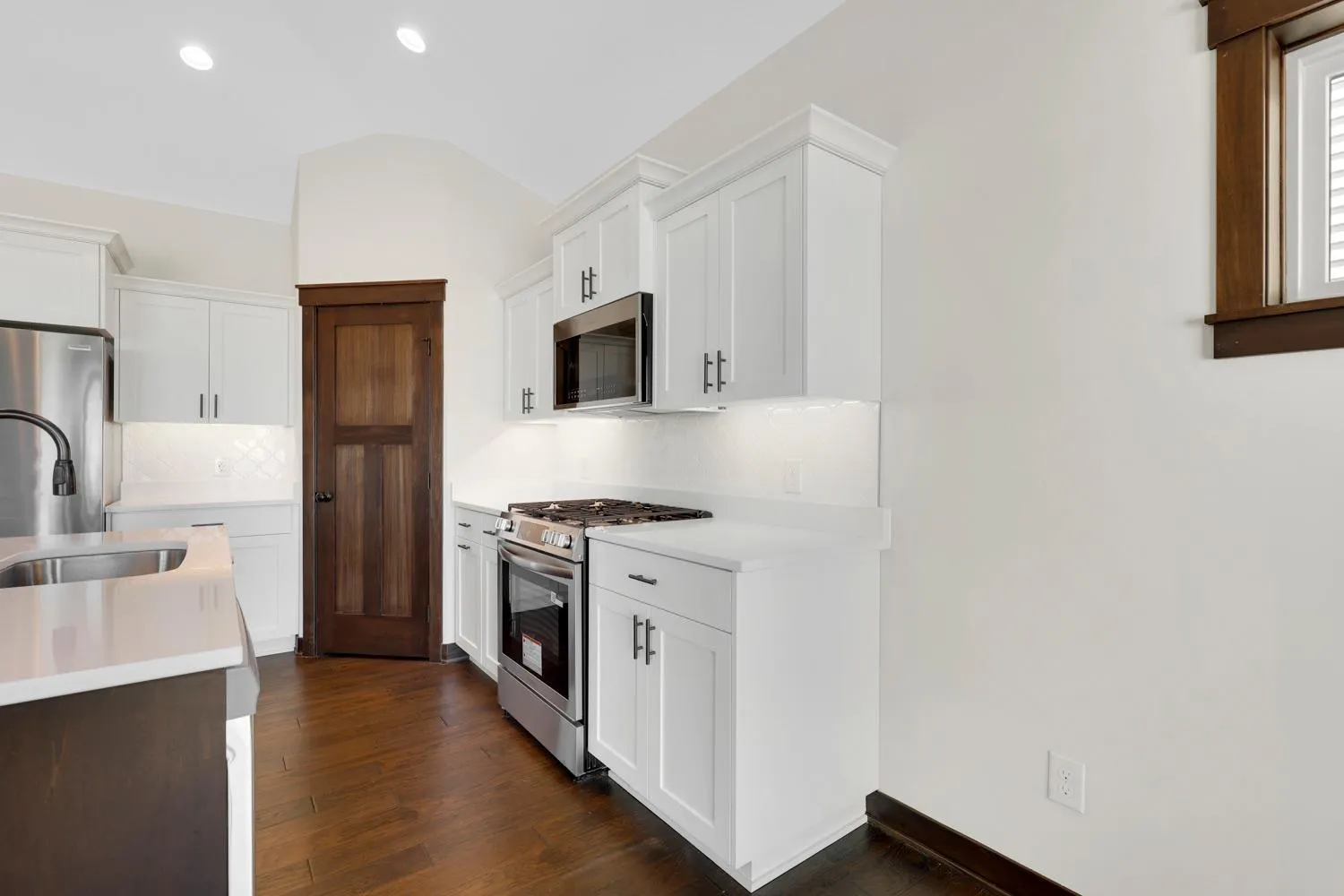 Photo 5 of 13842 Arrowhead Way