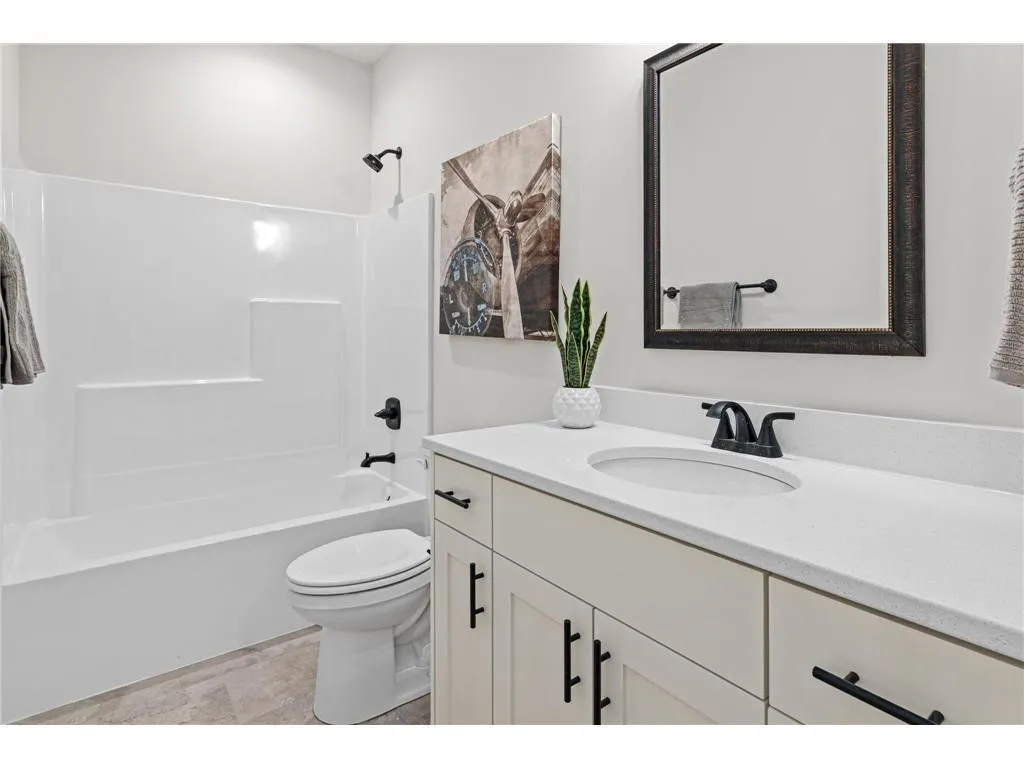 Photo 16 of 1589 Spruce Street