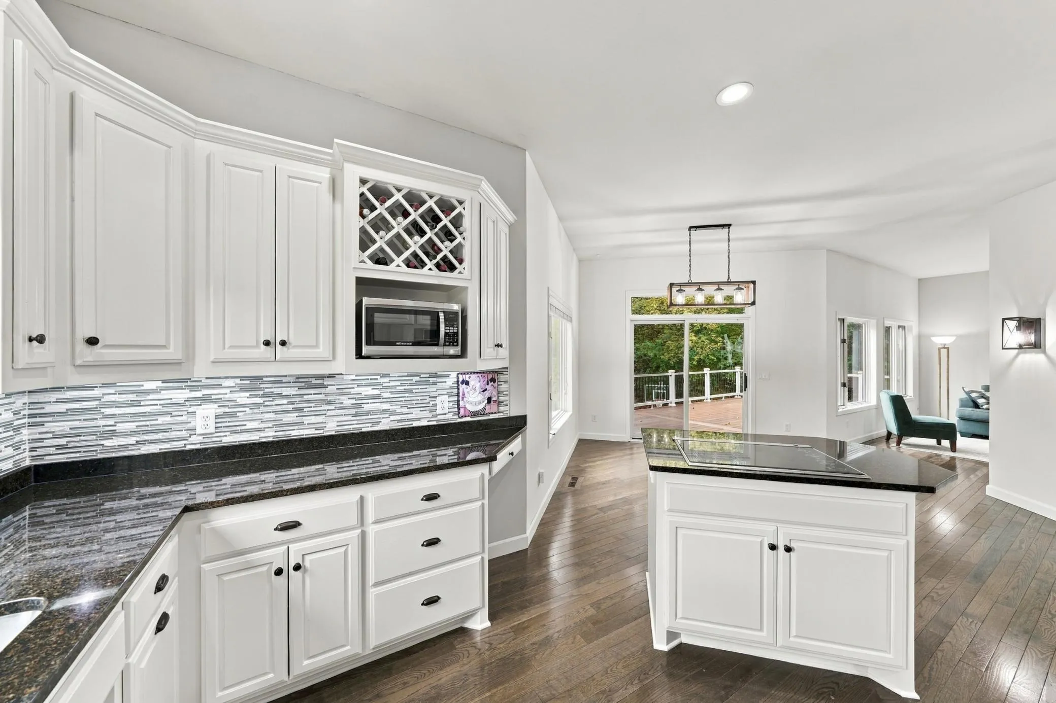 Photo 9 of 4143 Cashell Glen