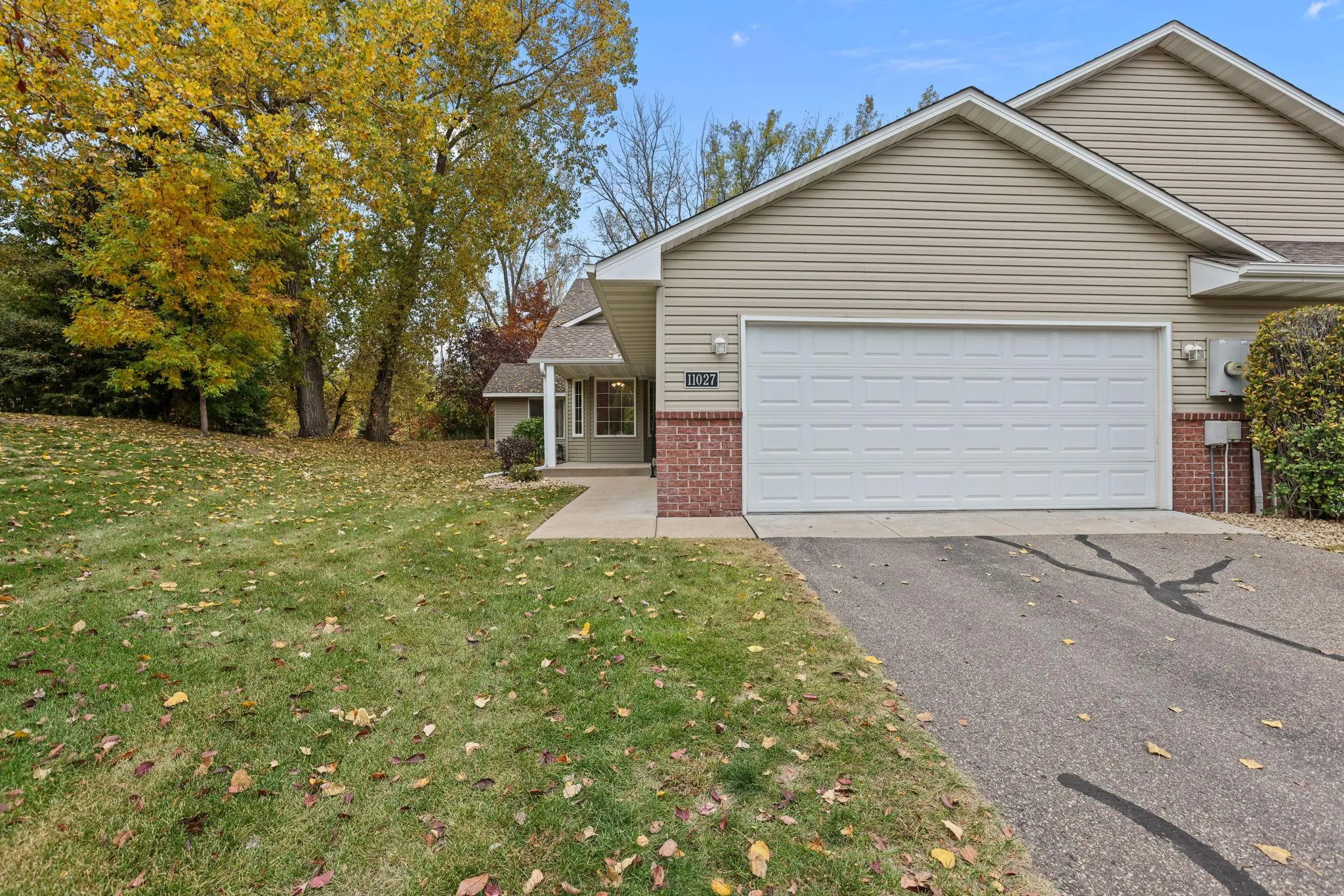 Photo 4 of 11027 Lincoln Ne Court