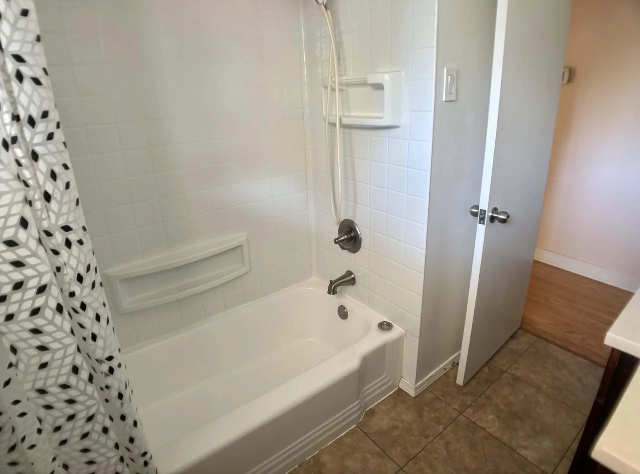 Photo 14 of 2819 Farrington Street