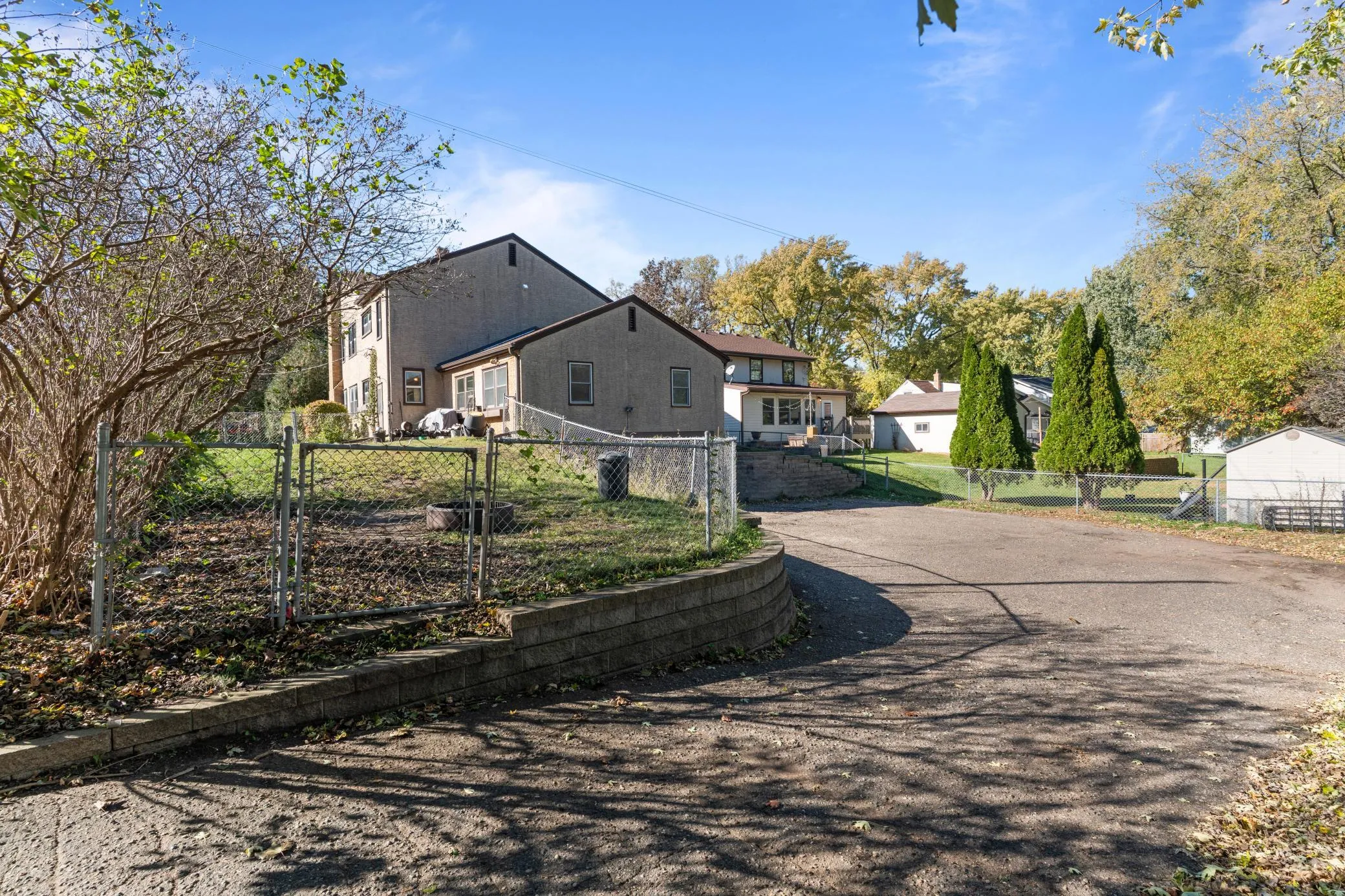 Photo 6 of 1112 Seminole Avenue